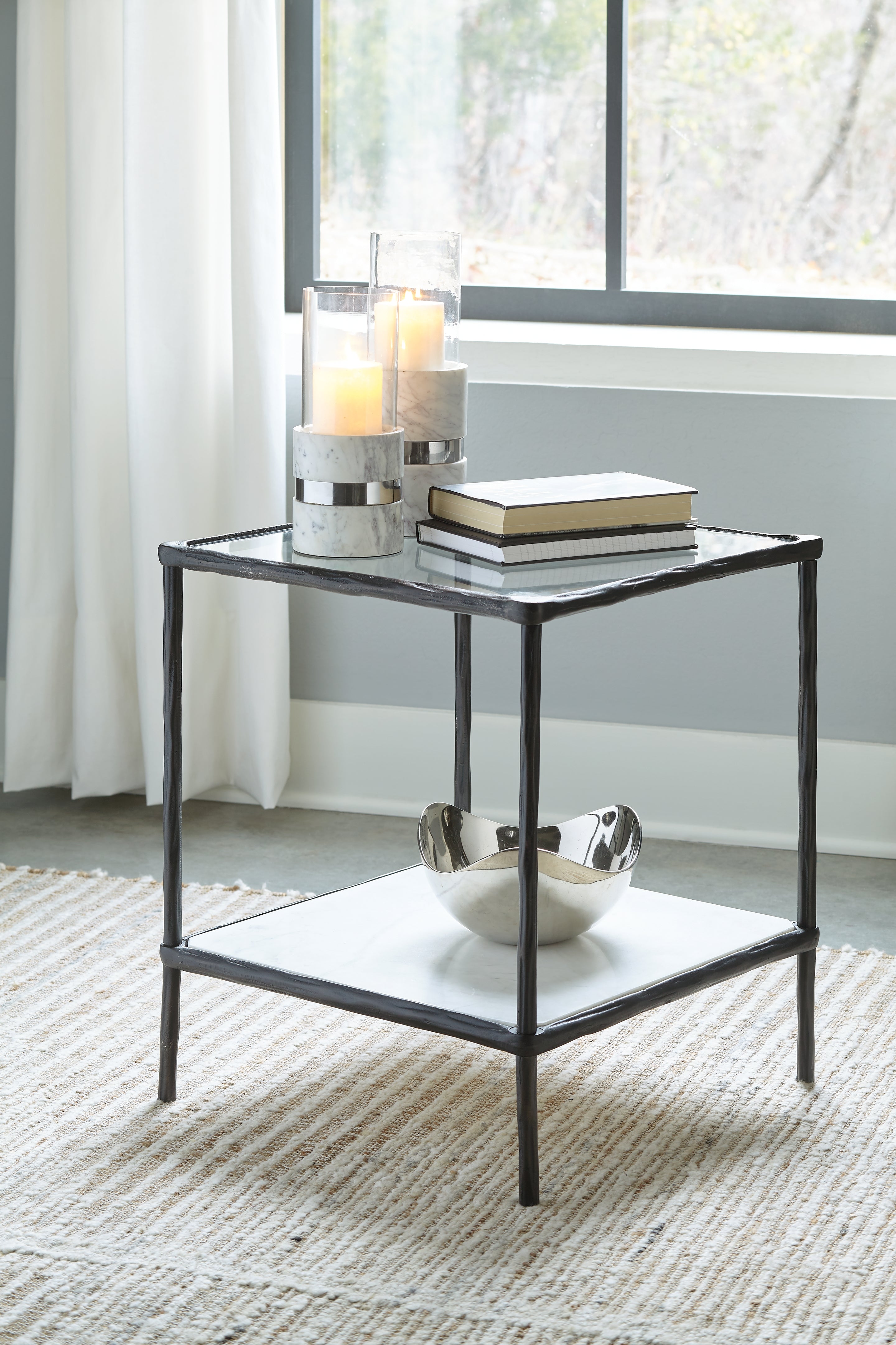 Floridian Furniture - Ashley Furniture - Ryandale Accent Table - Accent Table / Antique Black - A4000462