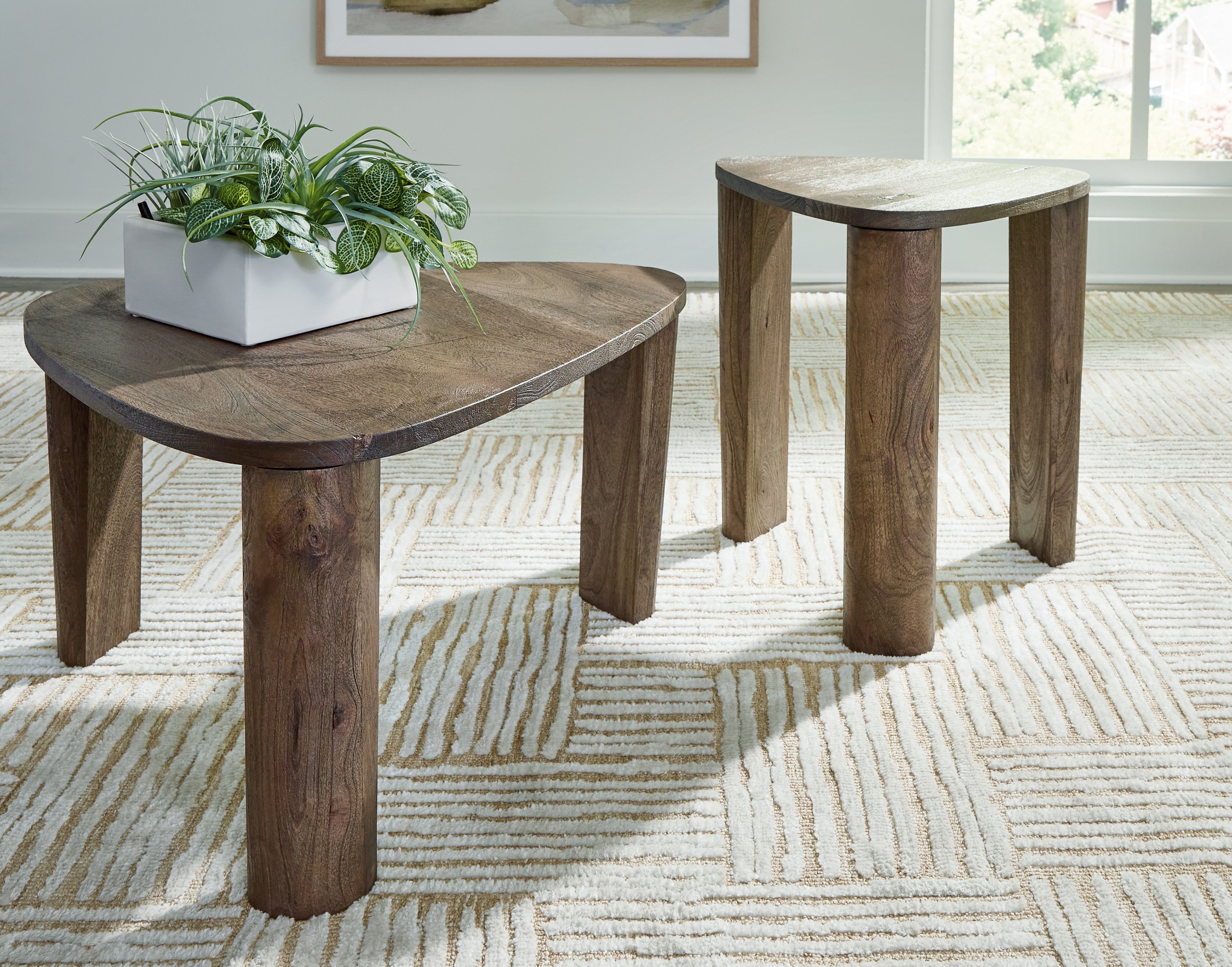 Floridian Furniture - Ashley Furniture - Reidport Accent Coffee Table (Set of 2) - Accent Cocktail TBL Set (Set of 2) / Grayish Brown - A4000604