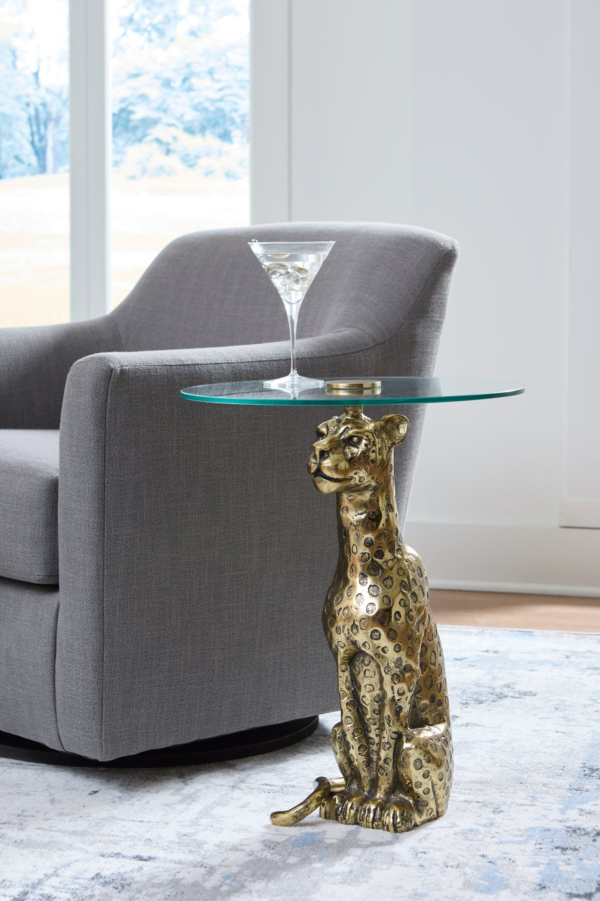 Floridian Furniture - Ashley Furniture - Vallain Accent Table - Accent Table / Antique Gold Finish - A4000605