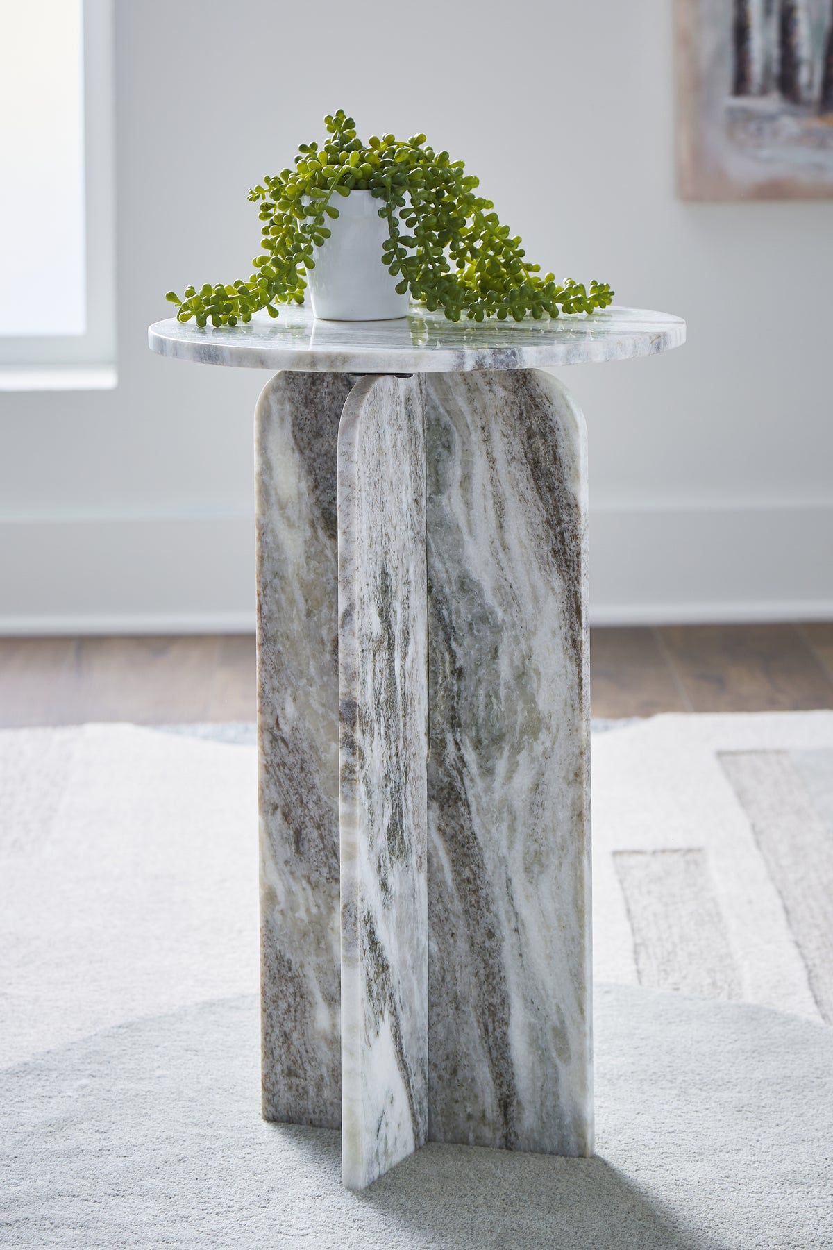 Floridian Furniture - Ashley Furniture - Keithwell Accent Table - Accent Table / Gray - A4000610