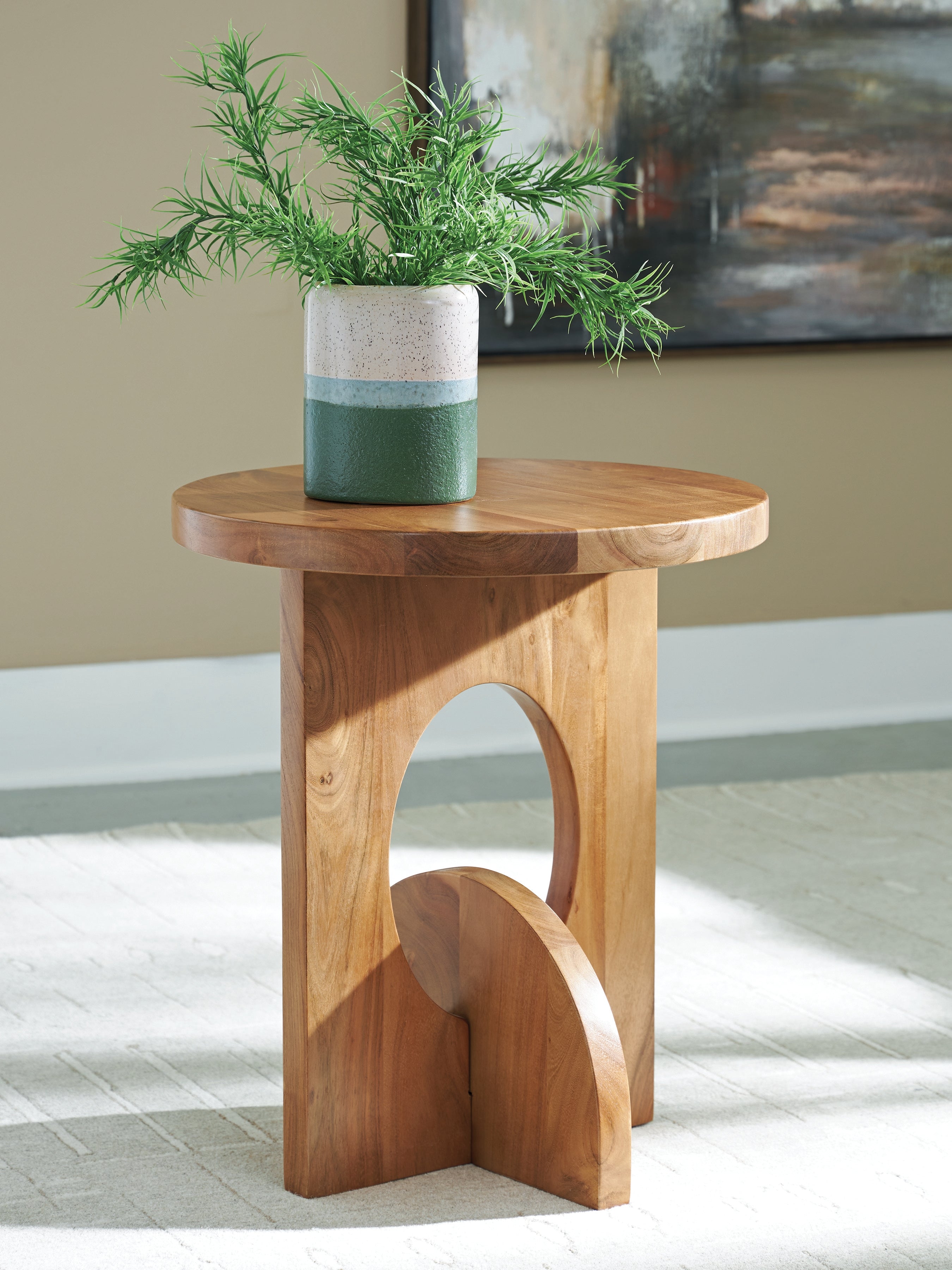 Floridian Furniture - Ashley Furniture - Hollbourne Accent Table - Accent Table / Brown - A4000723