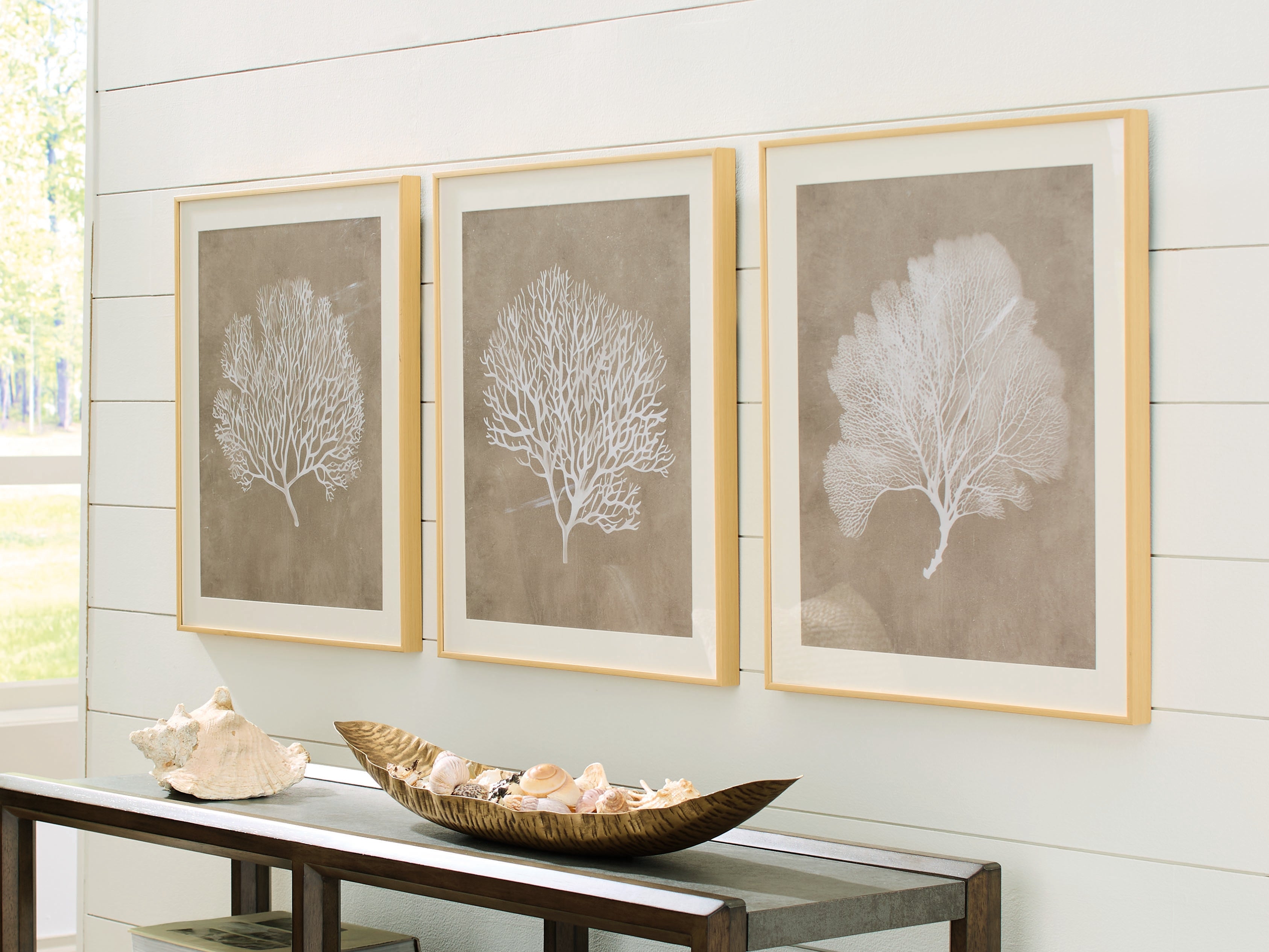 Floridian Furniture - Ashley Furniture - Hendridge Wall Decor - Wall Art Set (3/CN) / Taupe/White - A8000486