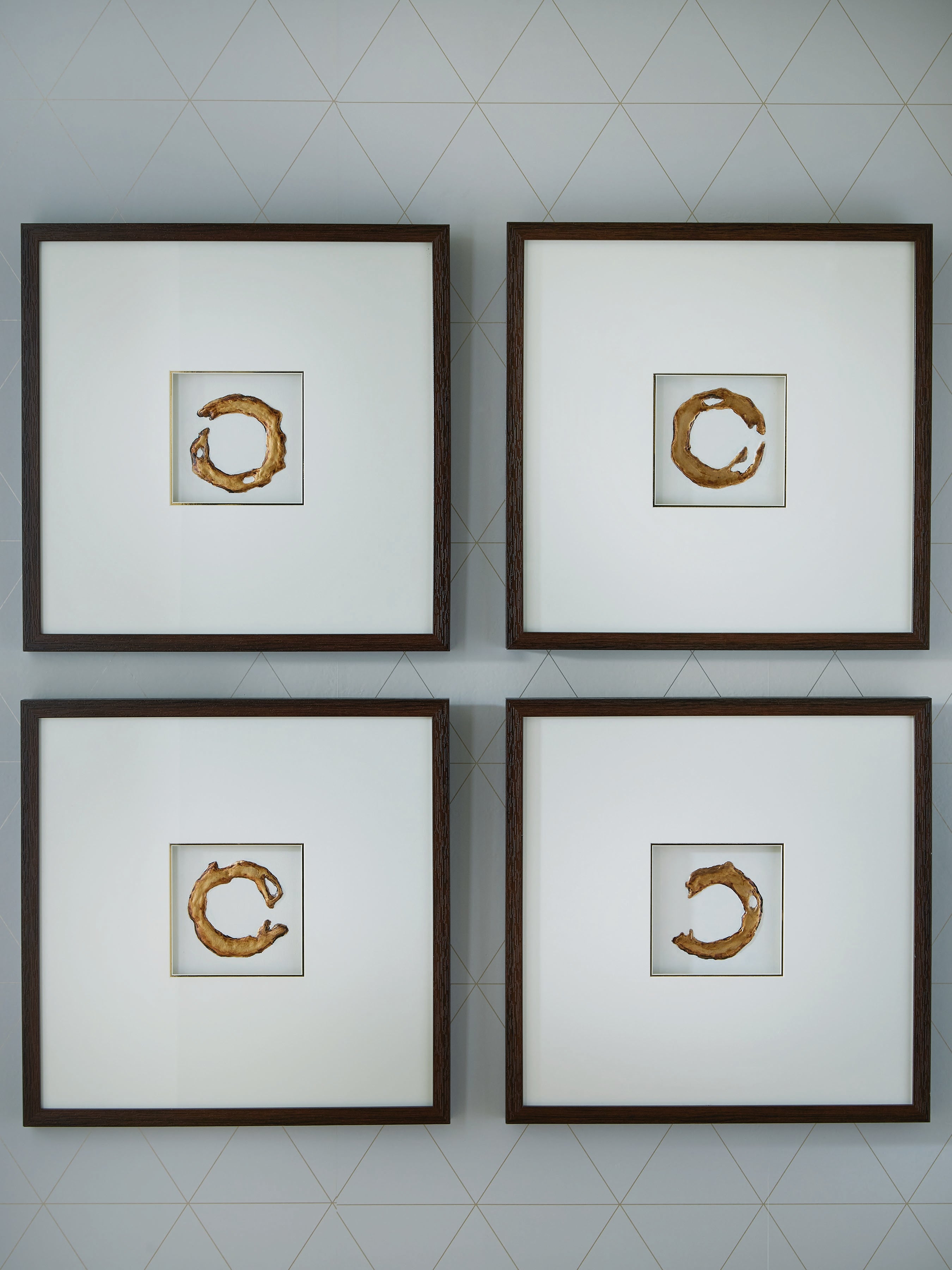 Floridian Furniture - Ashley Furniture - Dallbourne Wall Decor - Wall Art Set (4/CN) / White/Gold Finish - A8000491