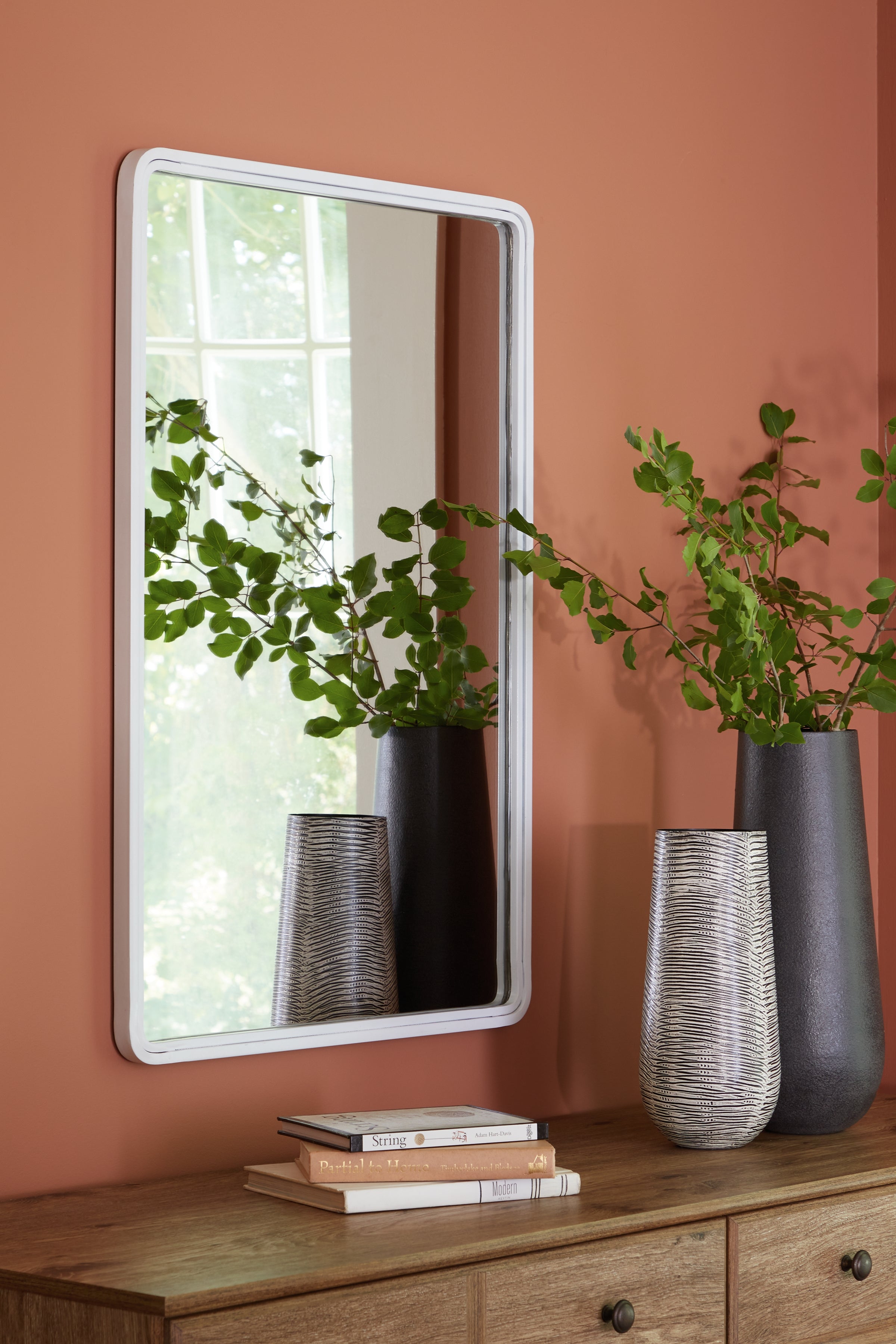 Floridian Furniture - Ashley Furniture - Brocky Mirror - Accent Mirror / White - A8010293
