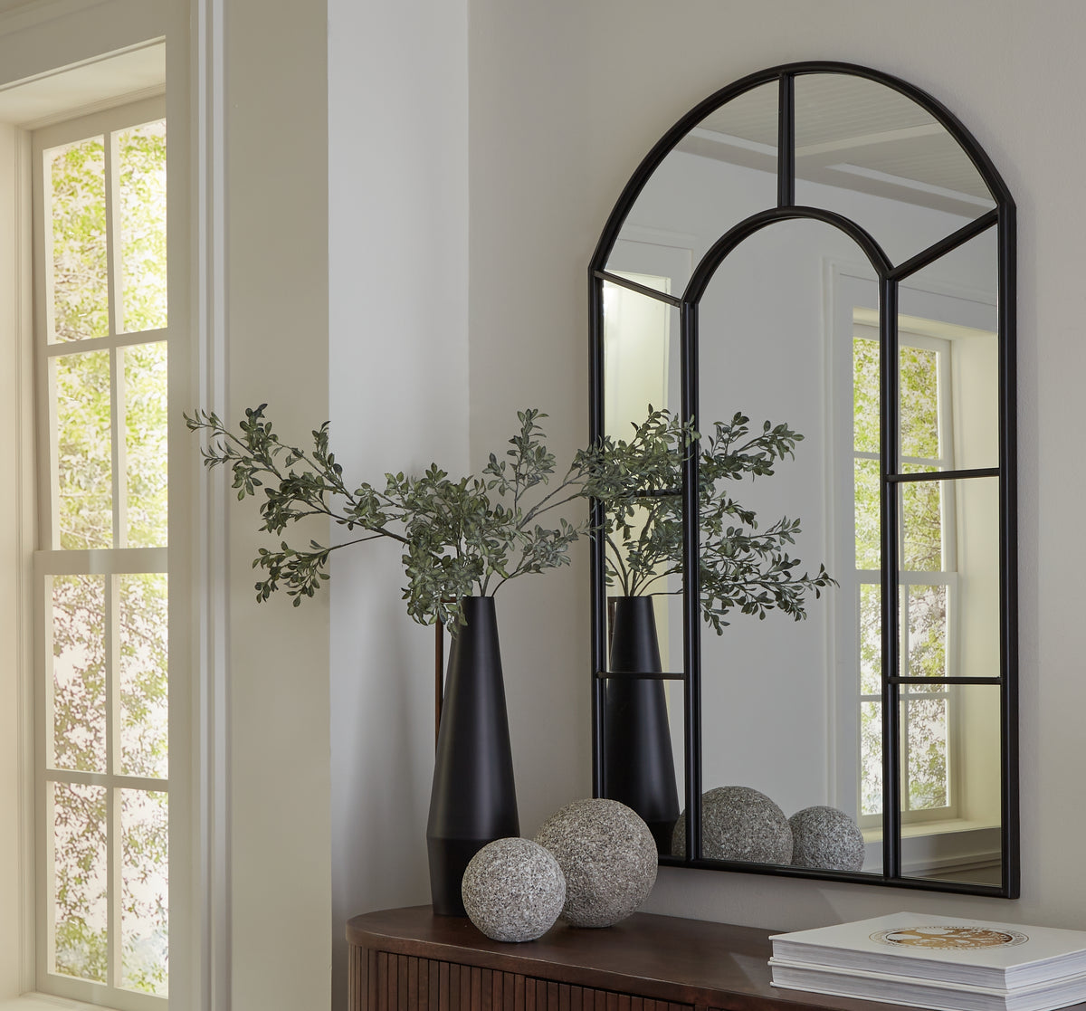 Floridian Furniture - Ashley Furniture - Evengton Mirror - Accent Mirror / Black - A8010319
