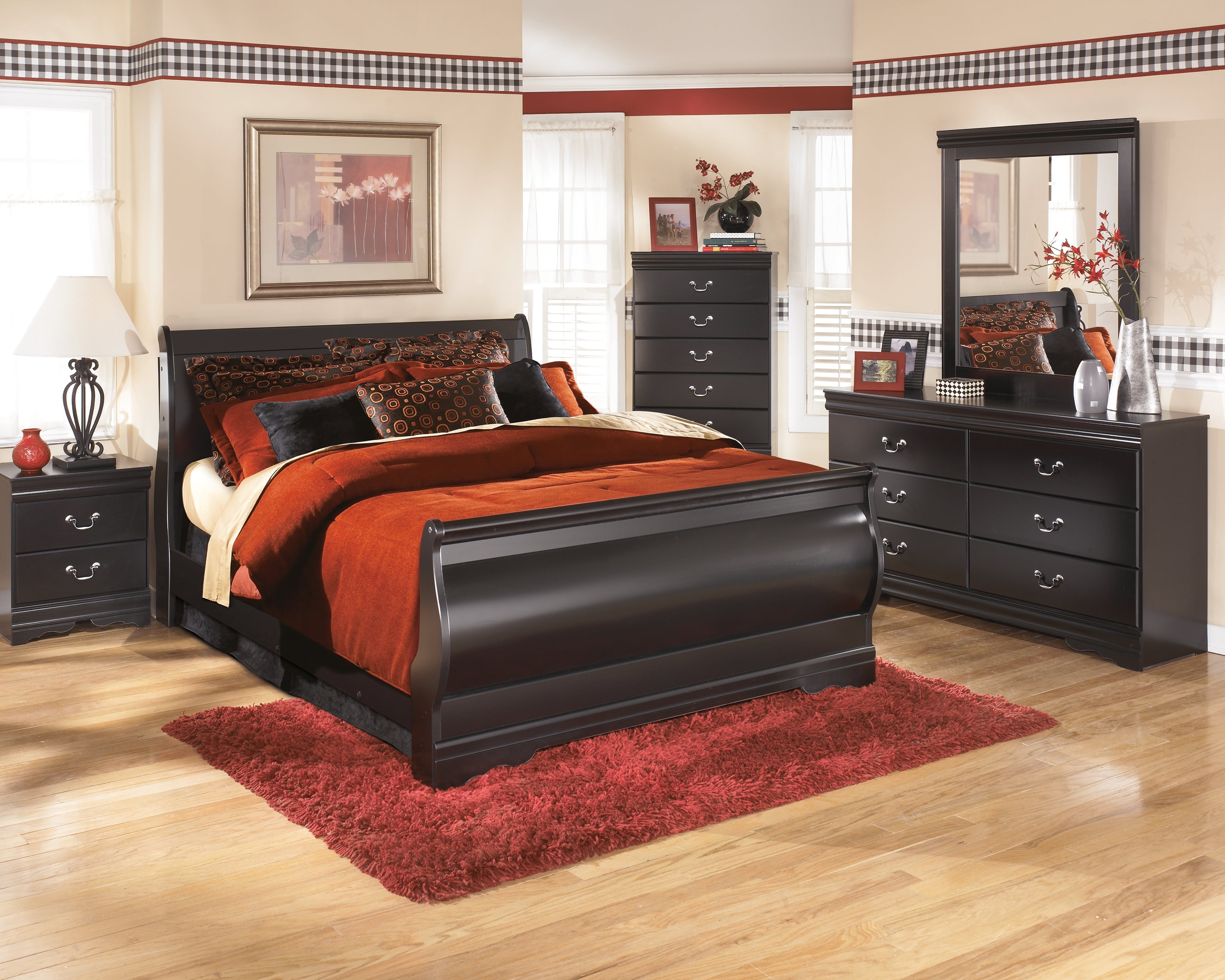 Floridian Furniture - Ashley Furniture - Huey Vineyard Bedroom - Queen Sleigh Bed / Black - B128B4