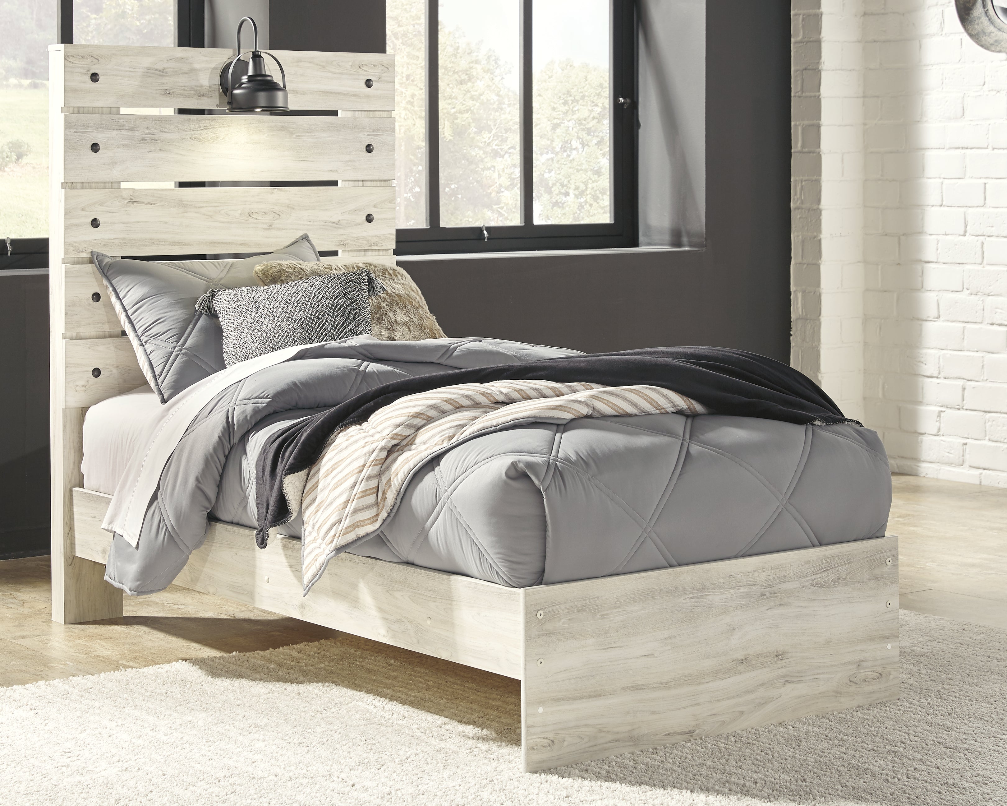 Floridian Furniture - Ashley Furniture - Cambeck Bedroom - Twin Panel Bed / Whitewash - B192B2