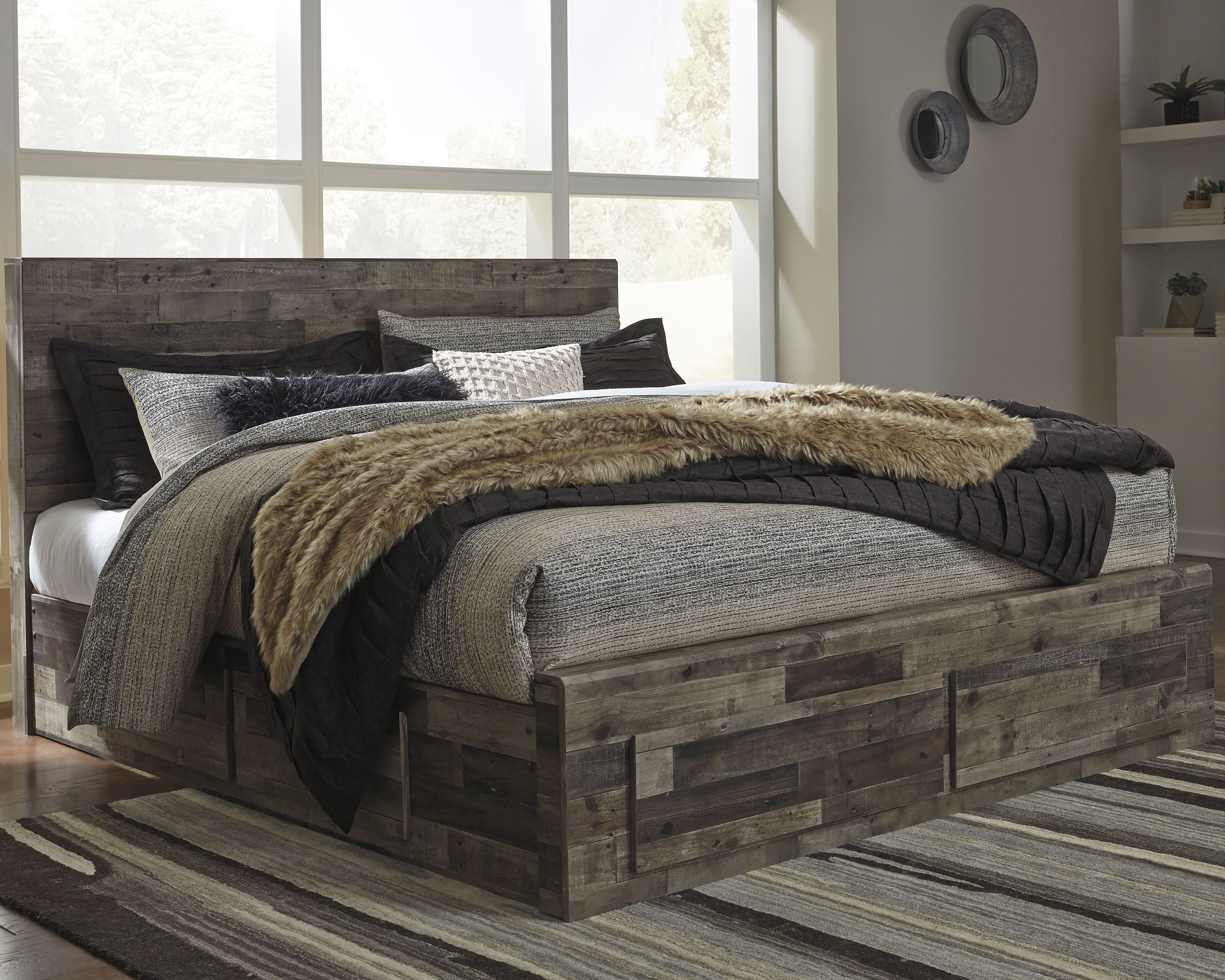 Floridian Furniture - Ashley Furniture - Derekson Bedroom - King Panel Bed with 4 Storage Drawers / Multi Gray - B200B19