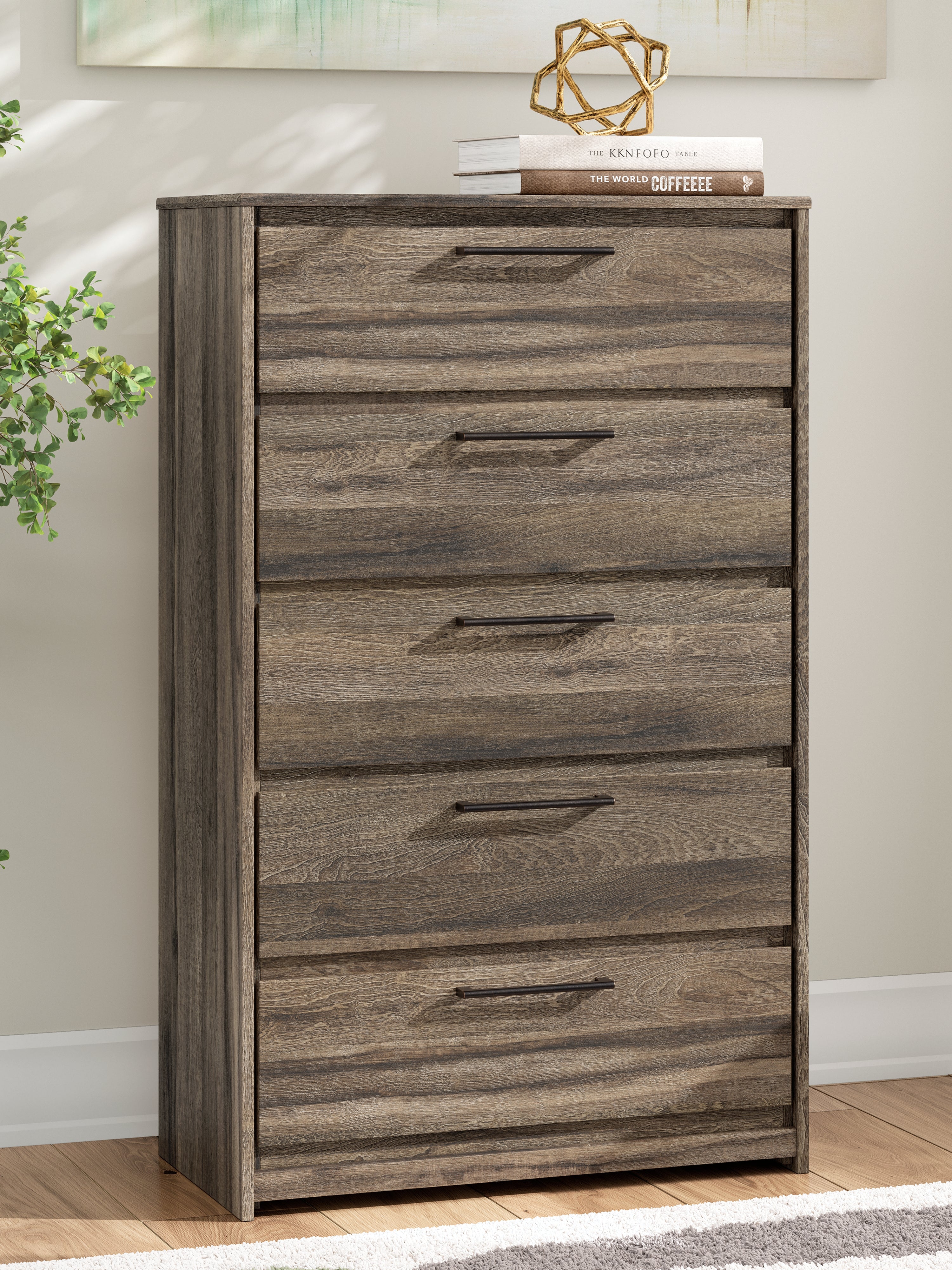 Floridian Furniture - Ashley Furniture - Elbrim Bedroom - Five Drawer Chest / Brown - PCB2005-46