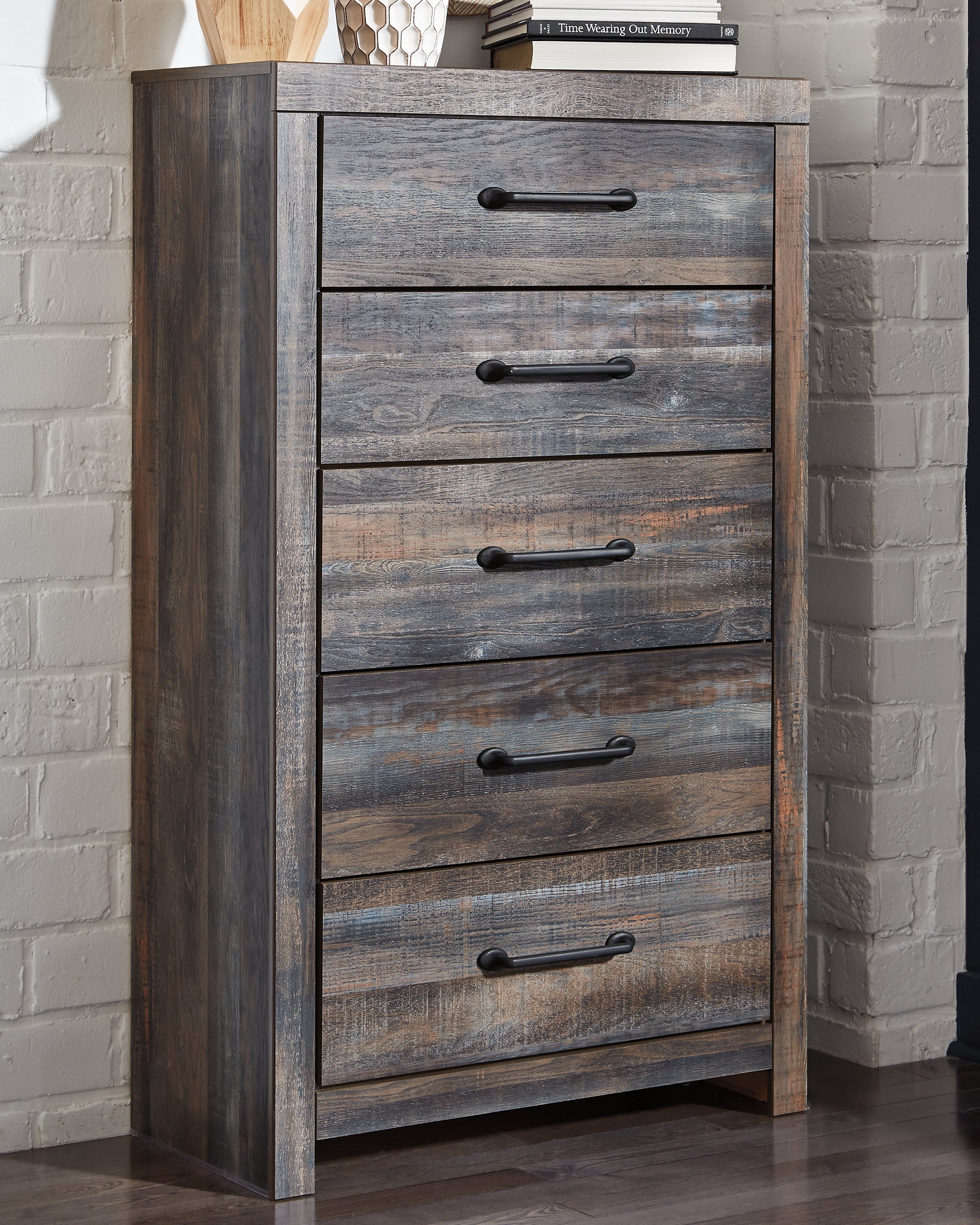 Floridian Furniture - Ashley Furniture - Drystan Bedroom - Five Drawer Chest / Multi - B211-46