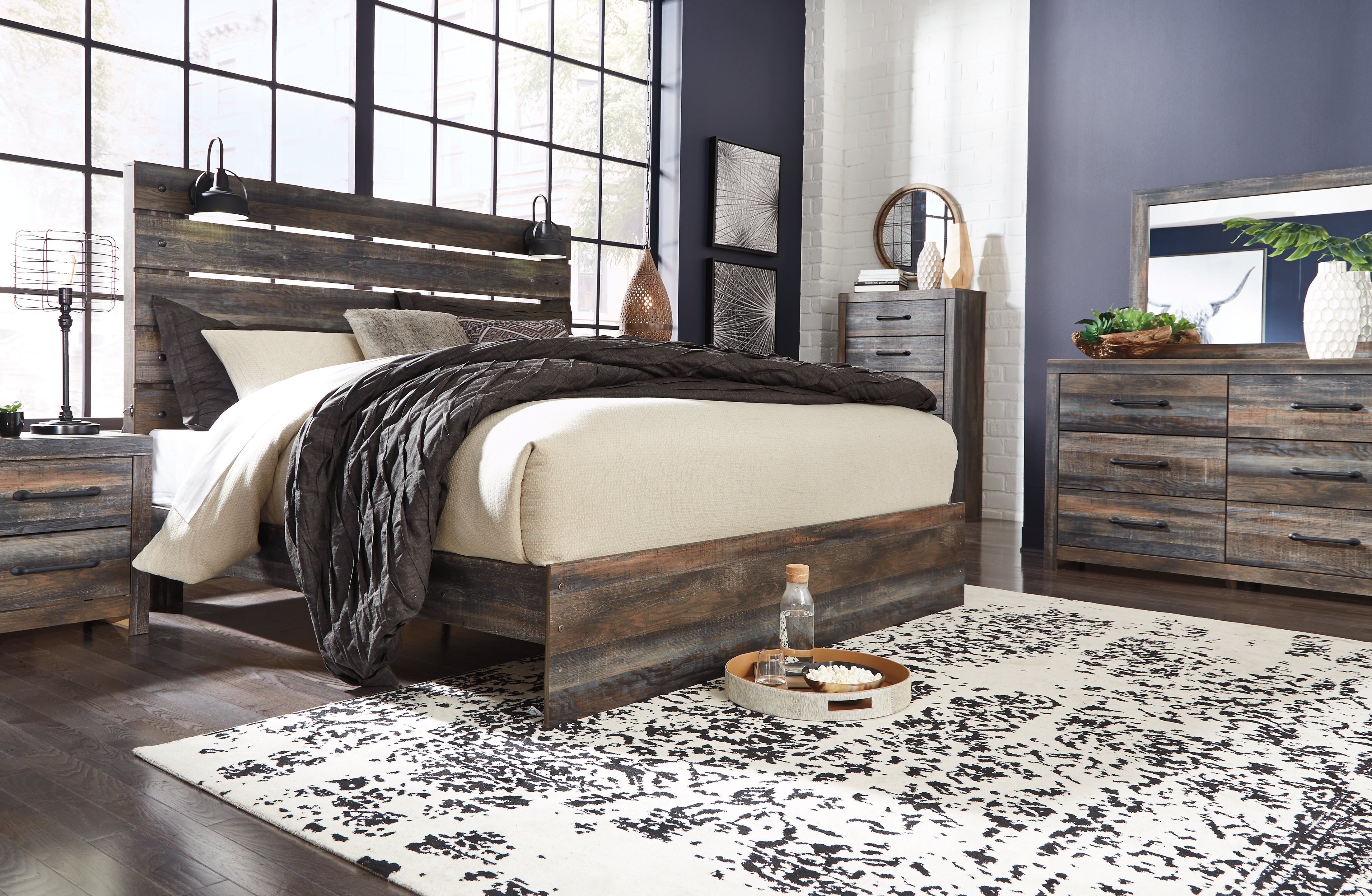 Floridian Furniture - Ashley Furniture - Drystan Bedroom - King Panel Bed / Multi - B211B14