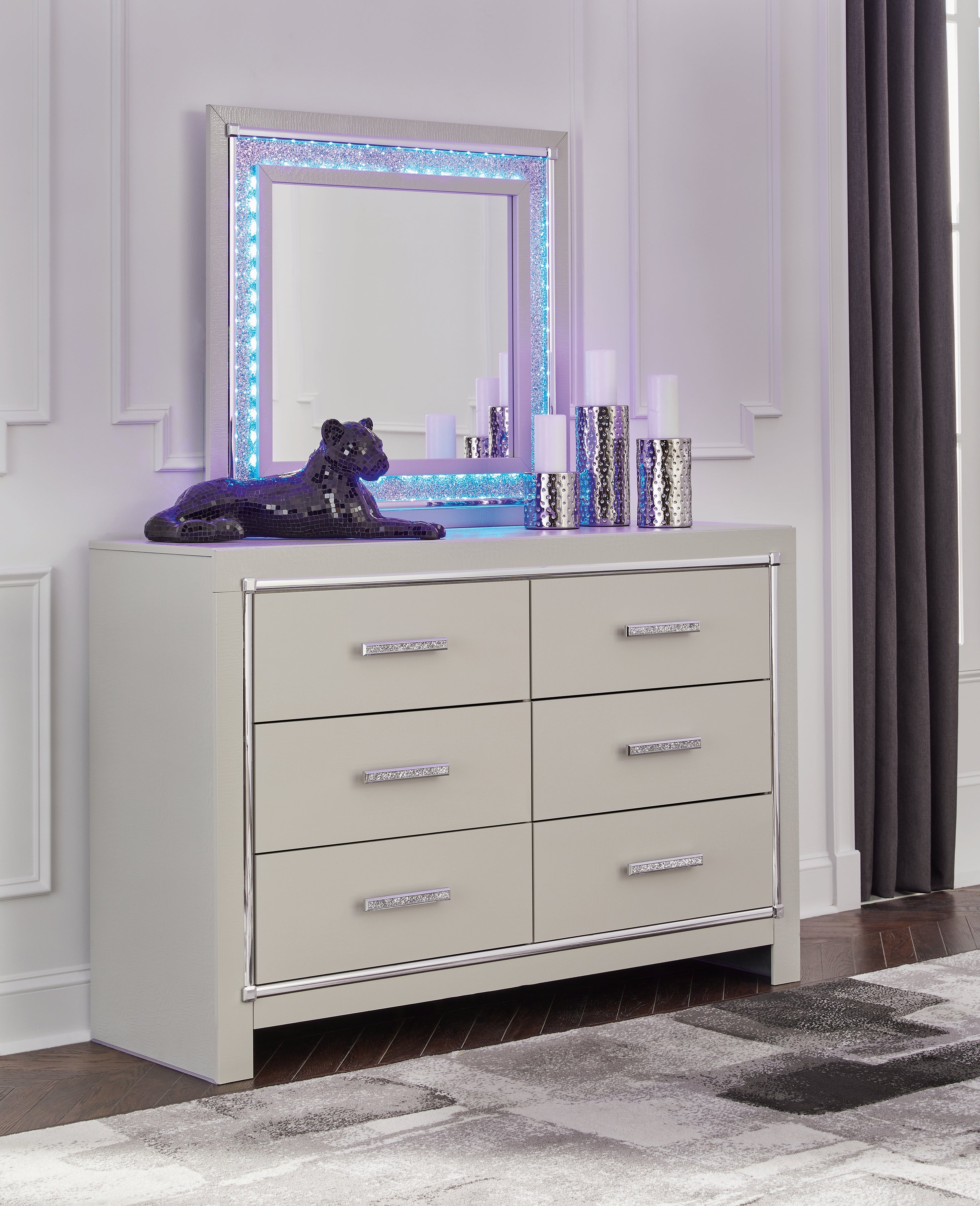 Floridian Furniture - Ashley Furniture - Zyniden Bedroom - Dresser and Mirror / Silver - B2114B1