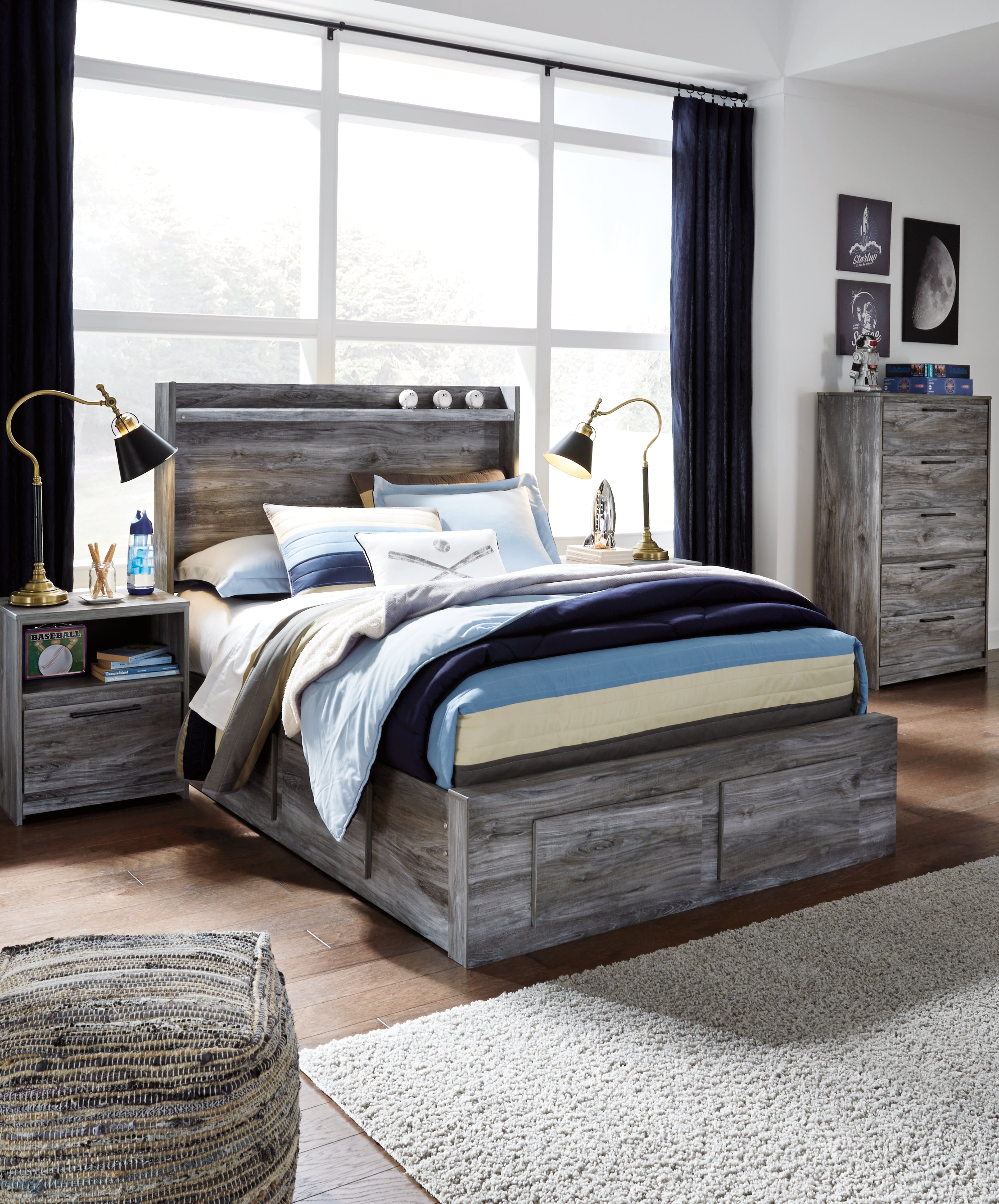Floridian Furniture - Ashley Furniture - Baystorm Bedroom - Full Panel Bed with 4 Storage Drawers / Gray - B221B25