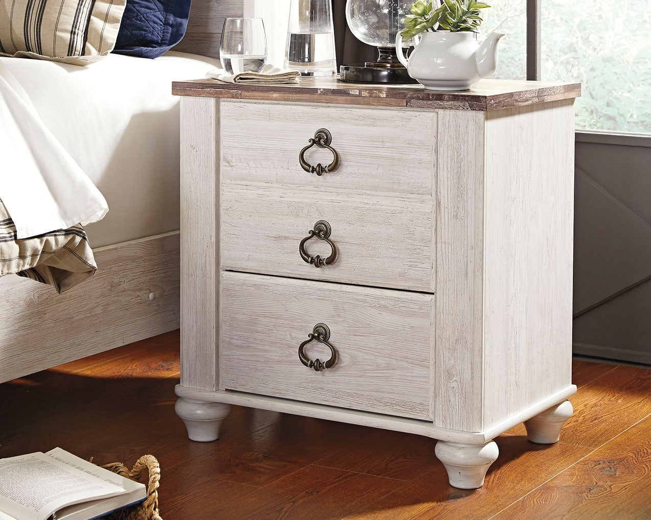 Floridian Furniture - Ashley Furniture - Willowton Bedroom - Two Drawer Night Stand / Whitewash - B267-92