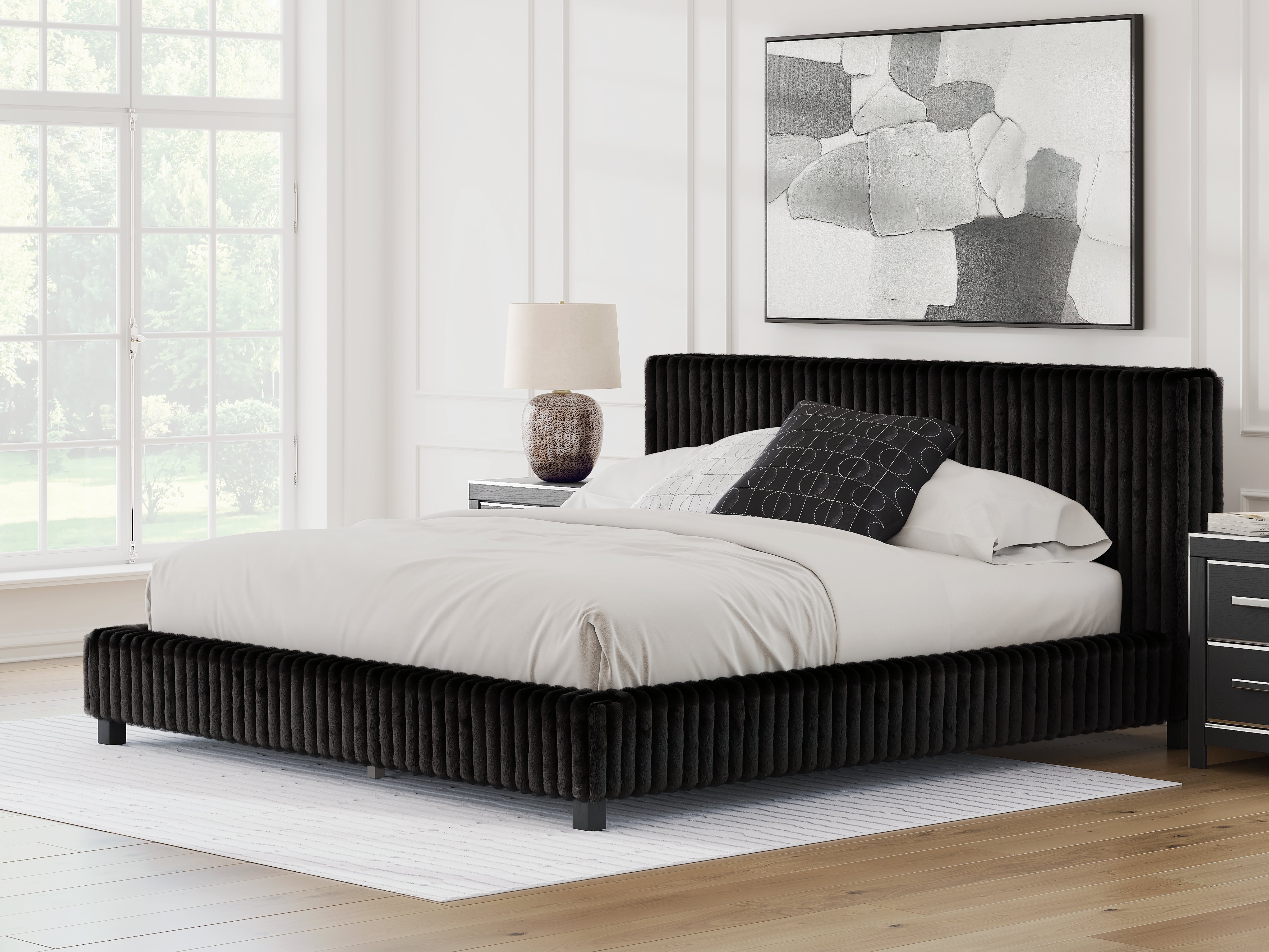 Floridian Furniture - Ashley Furniture - Zuraleus Bedroom - King Upholstered Bed / Black - PCB3380B13