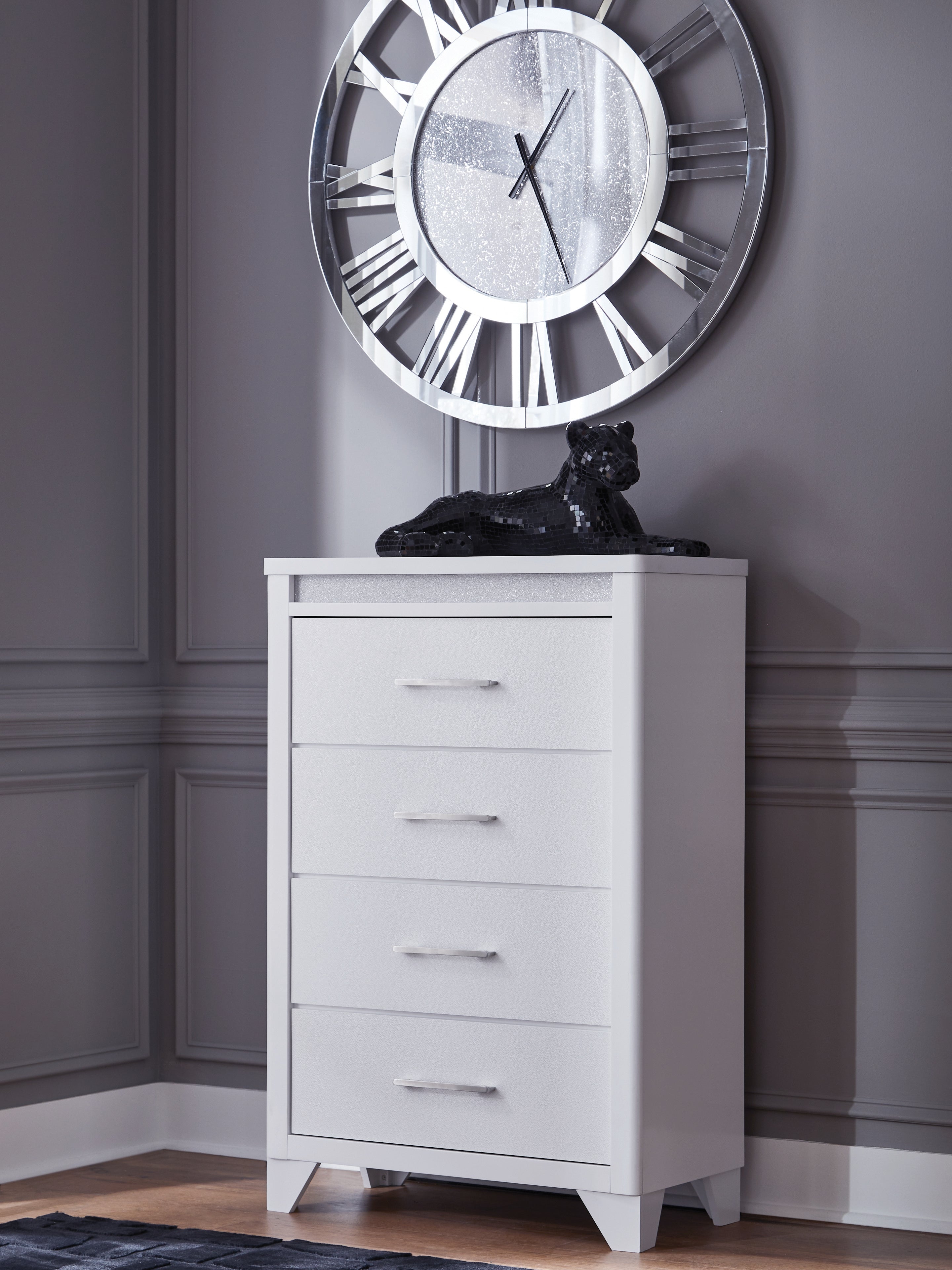 Floridian Furniture - Ashley Furniture - Jarlee Bedroom - Four Drawer Chest / White - PCB392-46