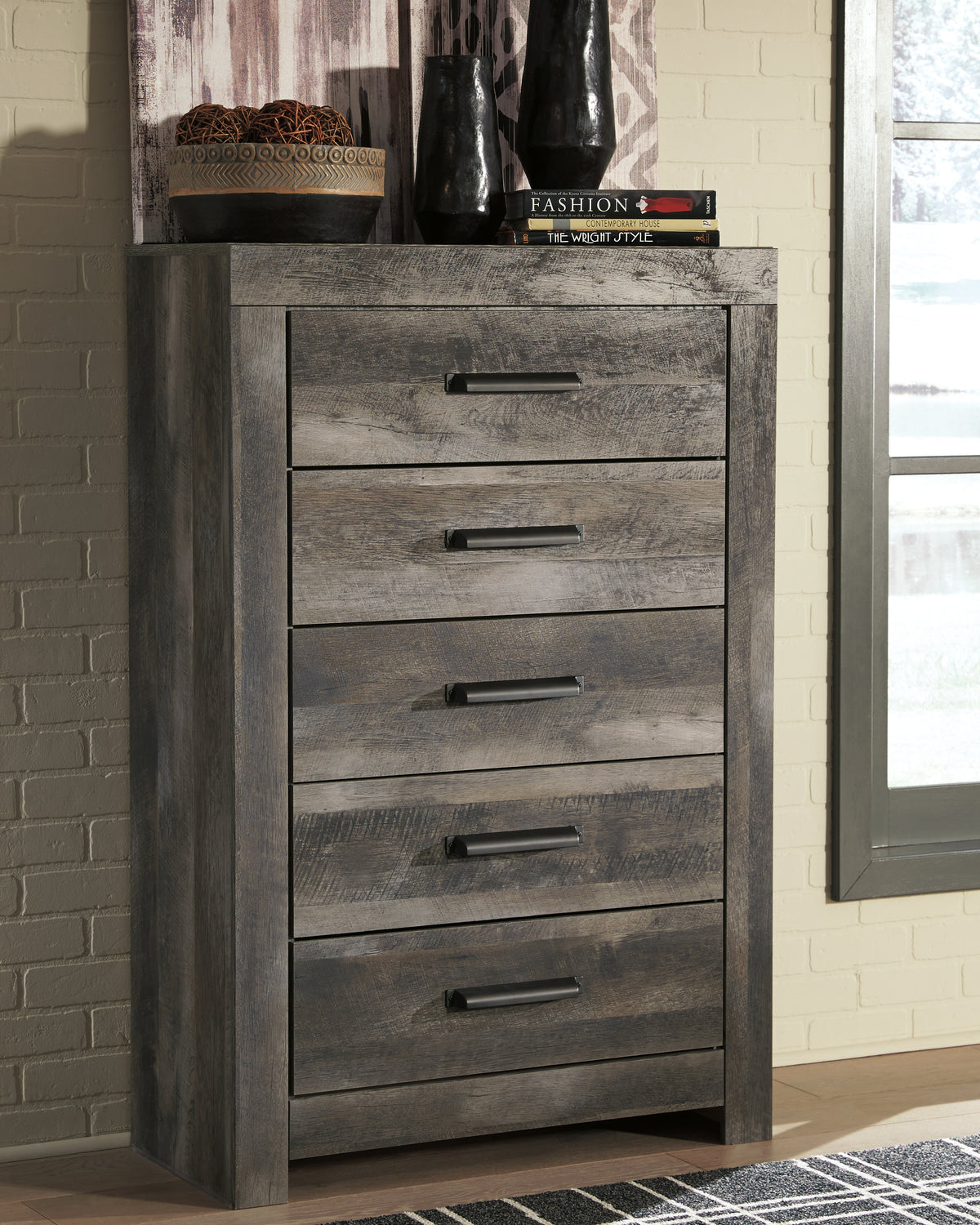 Floridian Furniture - Ashley Furniture - Wynnlow Bedroom - Queen Upholstered Poster Bed / Gray - B440B7