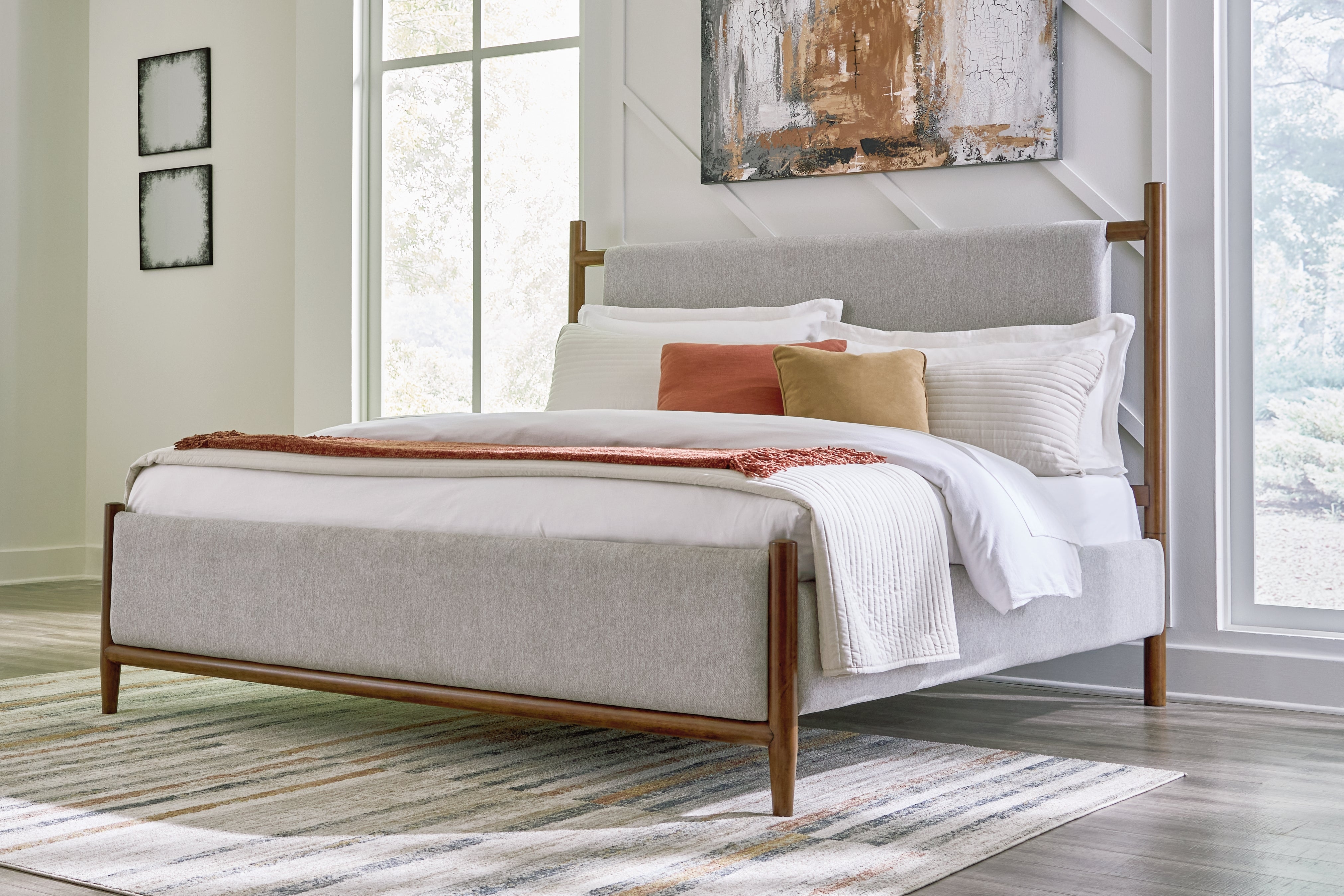 Floridian Furniture - Ashley Furniture - Lyncott Bedroom - California King Upholstered Bed / Brown - B615B7