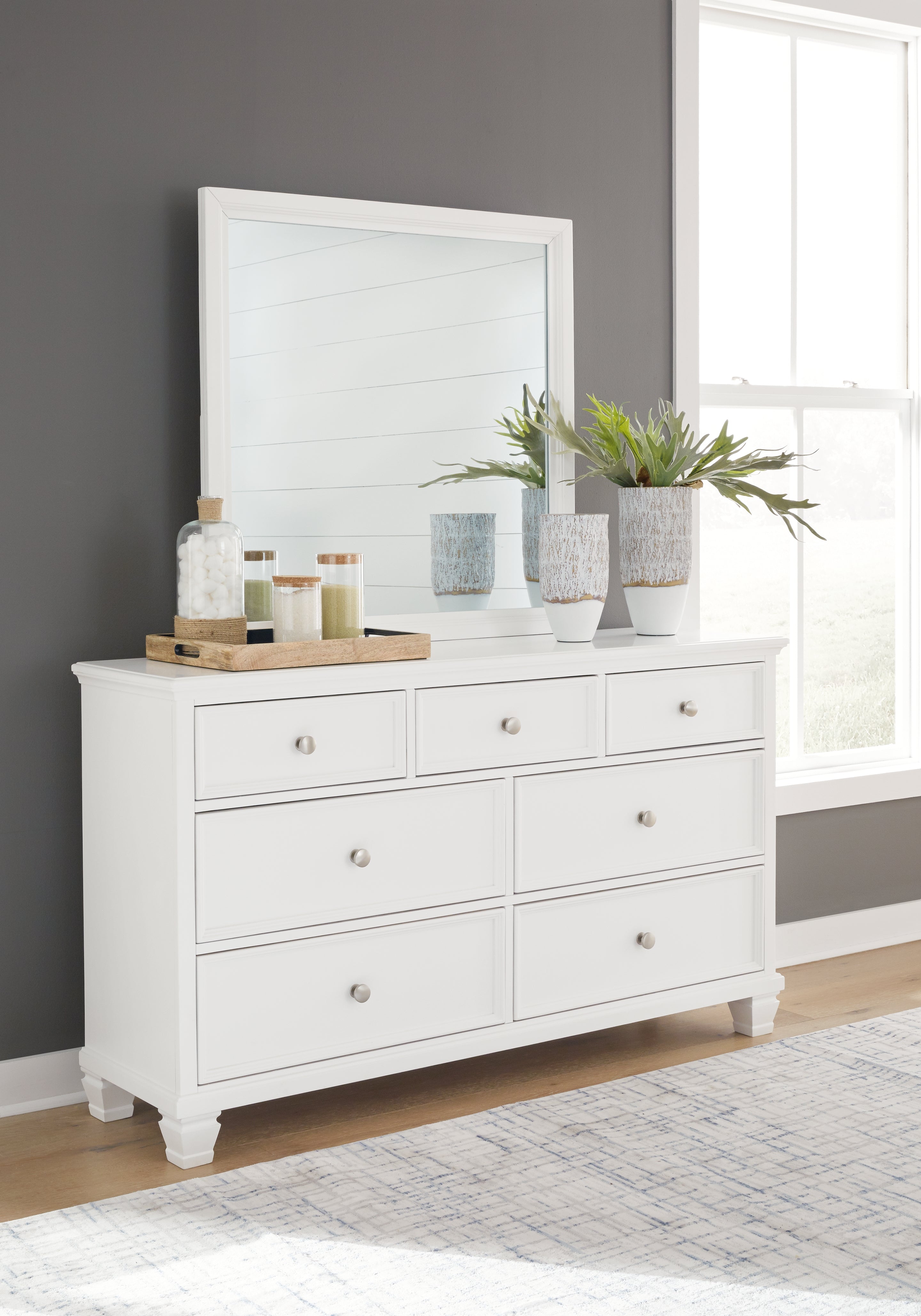 Floridian Furniture - Ashley Furniture - Fortman Bedroom - Dresser and Mirror / White - B680B1