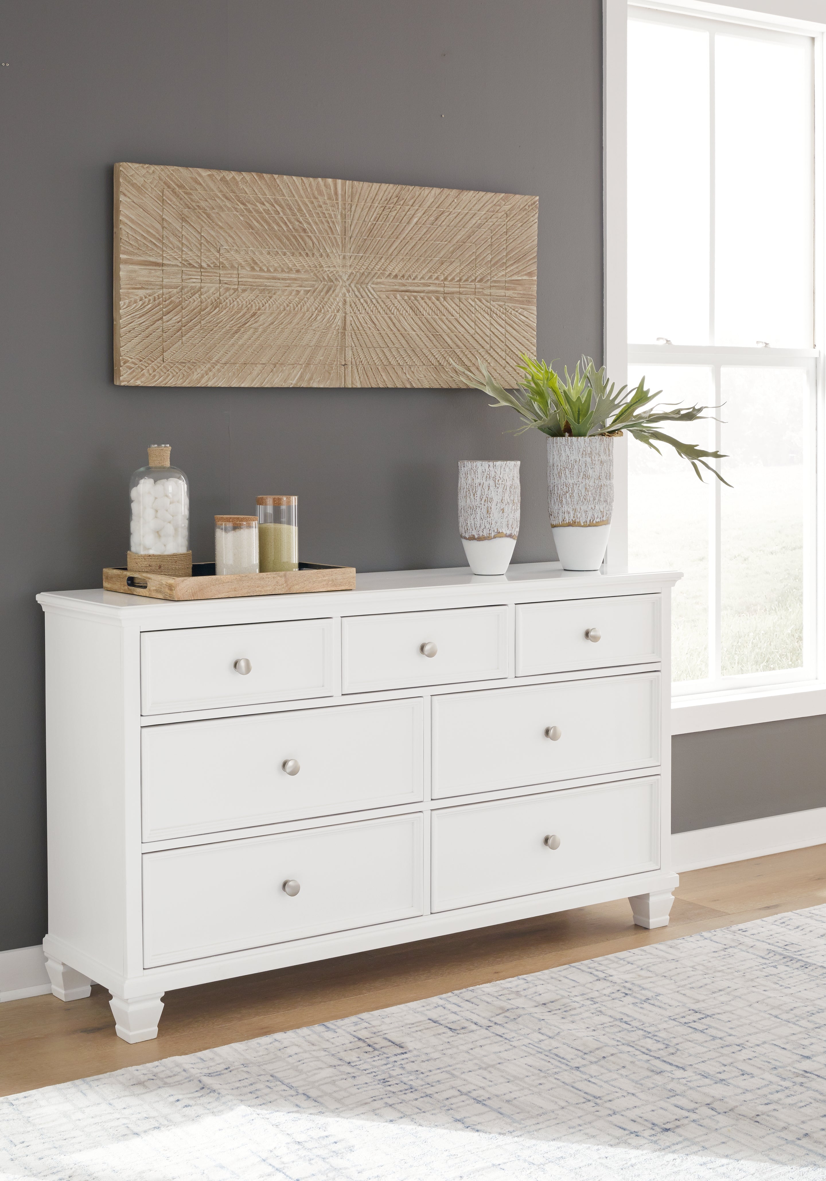 Floridian Furniture - Ashley Furniture - Fortman Bedroom - Dresser / White - B680-31