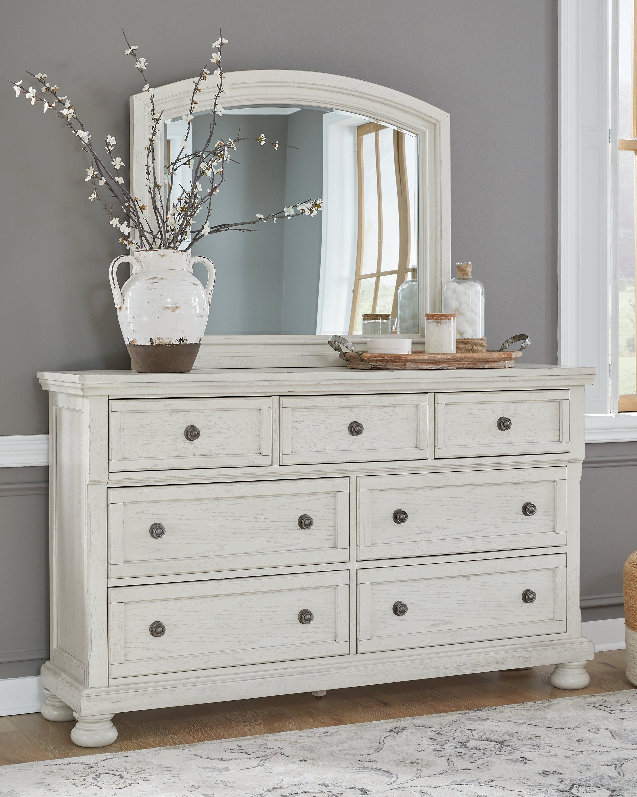 Floridian Furniture - Ashley Furniture - Robbinsdale Bedroom - Dresser and Mirror / Antique White - B742B1