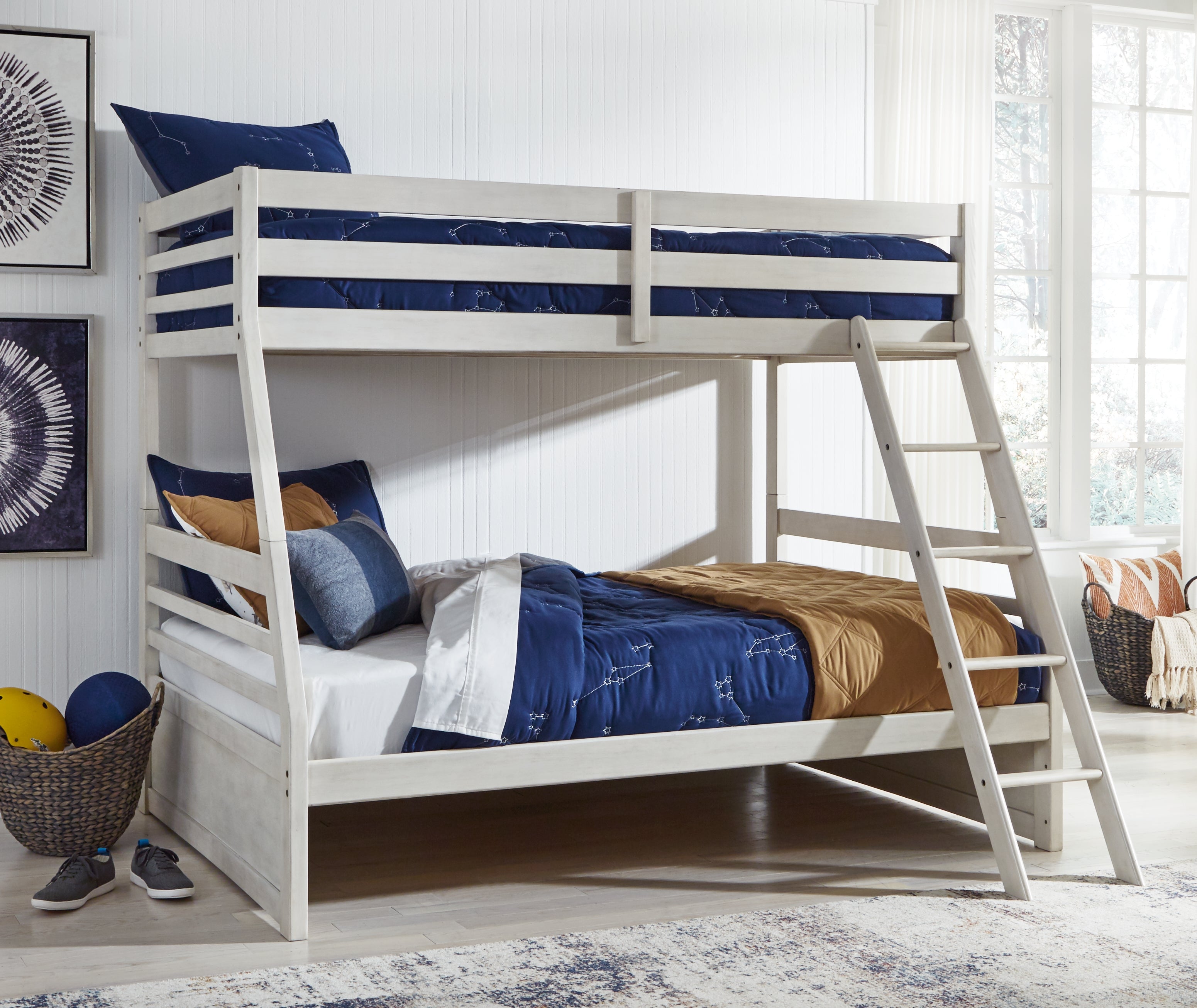 Floridian Furniture - Ashley Furniture - Robbinsdale Bedroom - Twin over Full Bunk Bed / Antique White - B742B17