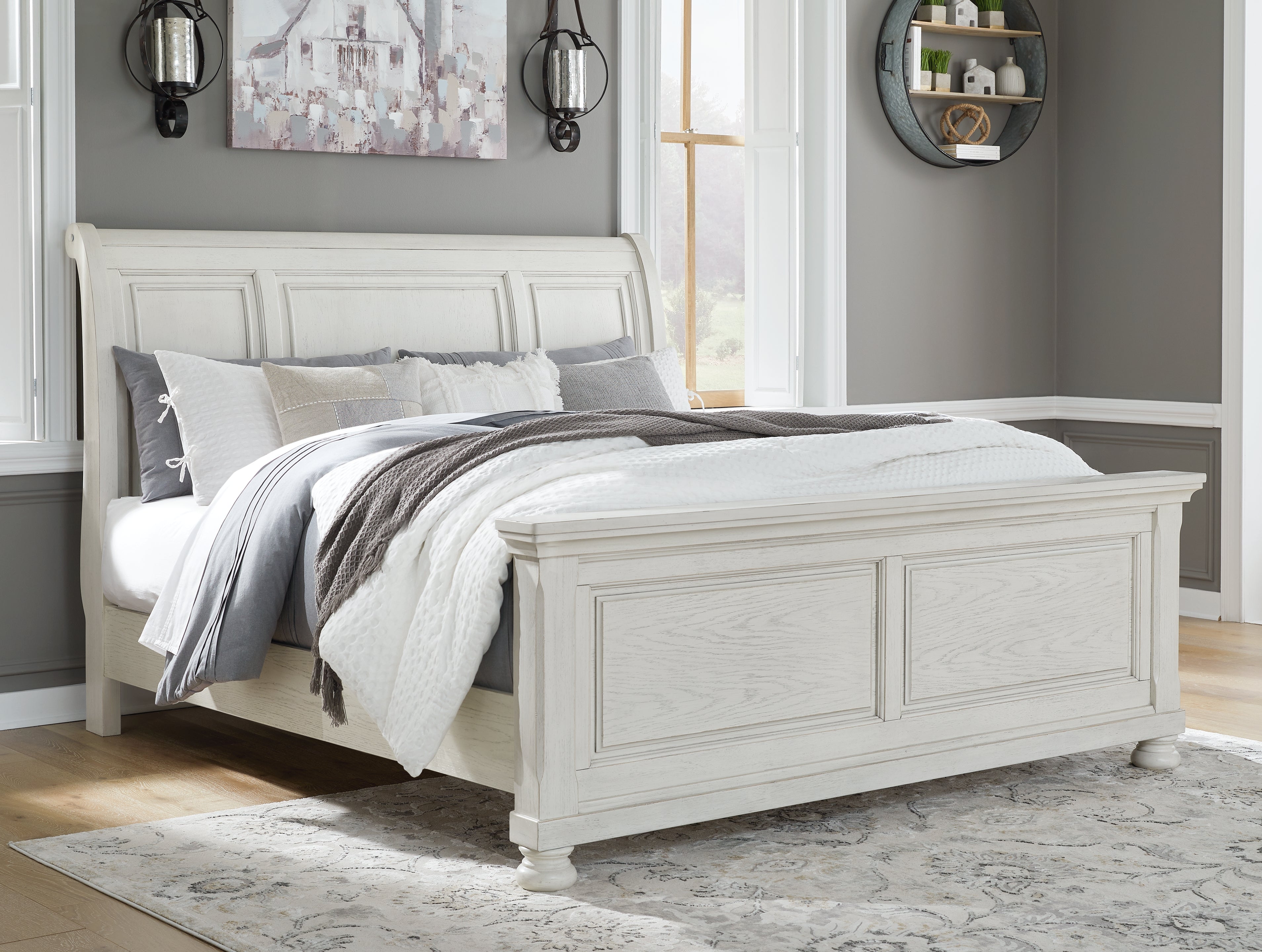 Floridian Furniture - Ashley Furniture - Robbinsdale Bedroom - Queen Sleigh Bed / Antique White - B742B23