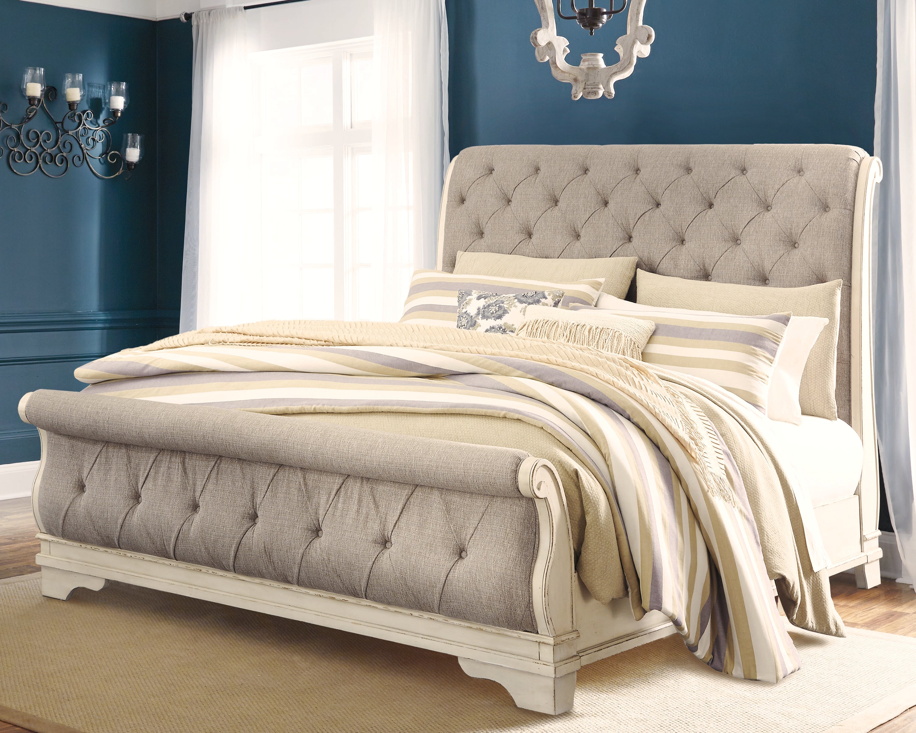 Floridian Furniture - Ashley Furniture - Realyn Bedroom - King Sleigh Bed / Chipped White - B743B11