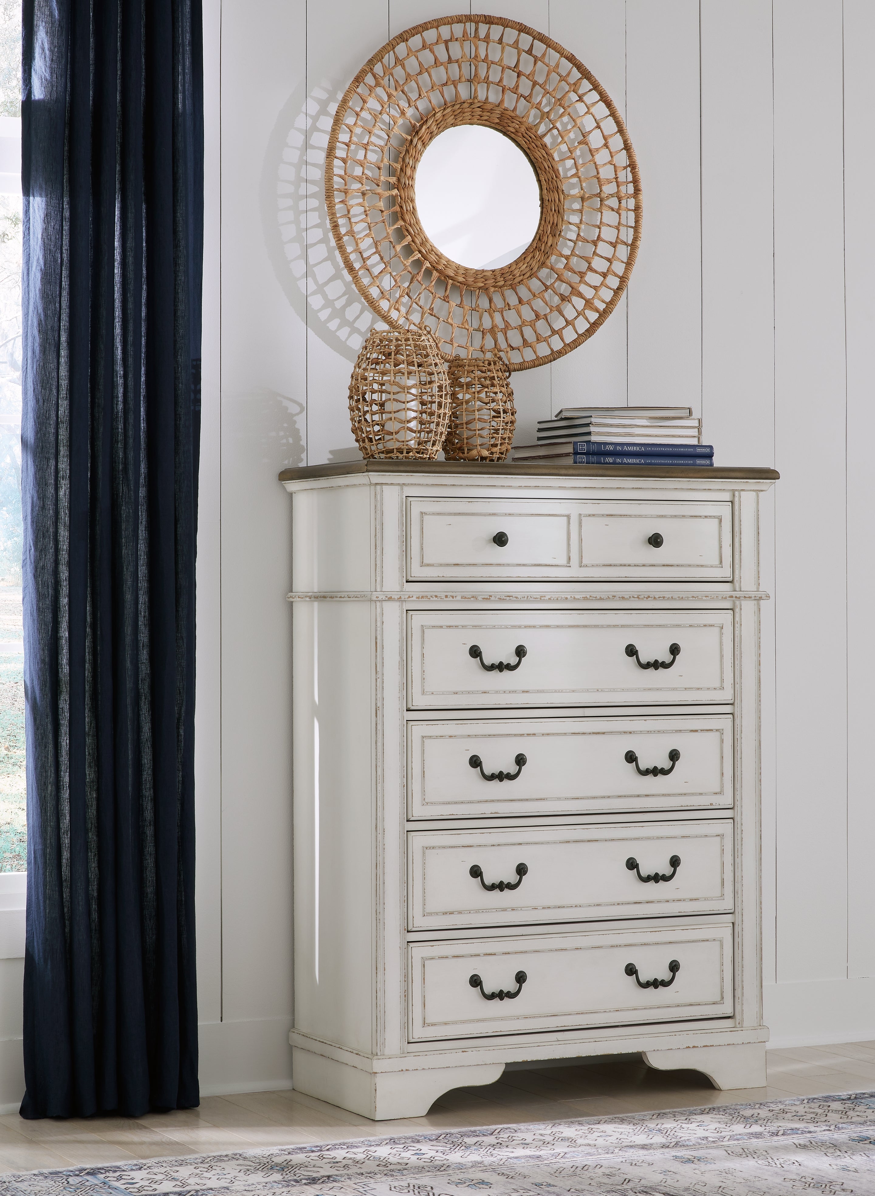 Floridian Furniture - Ashley Furniture - Blendon Bedroom - Five Drawer Chest / Two-tone - B747-46
