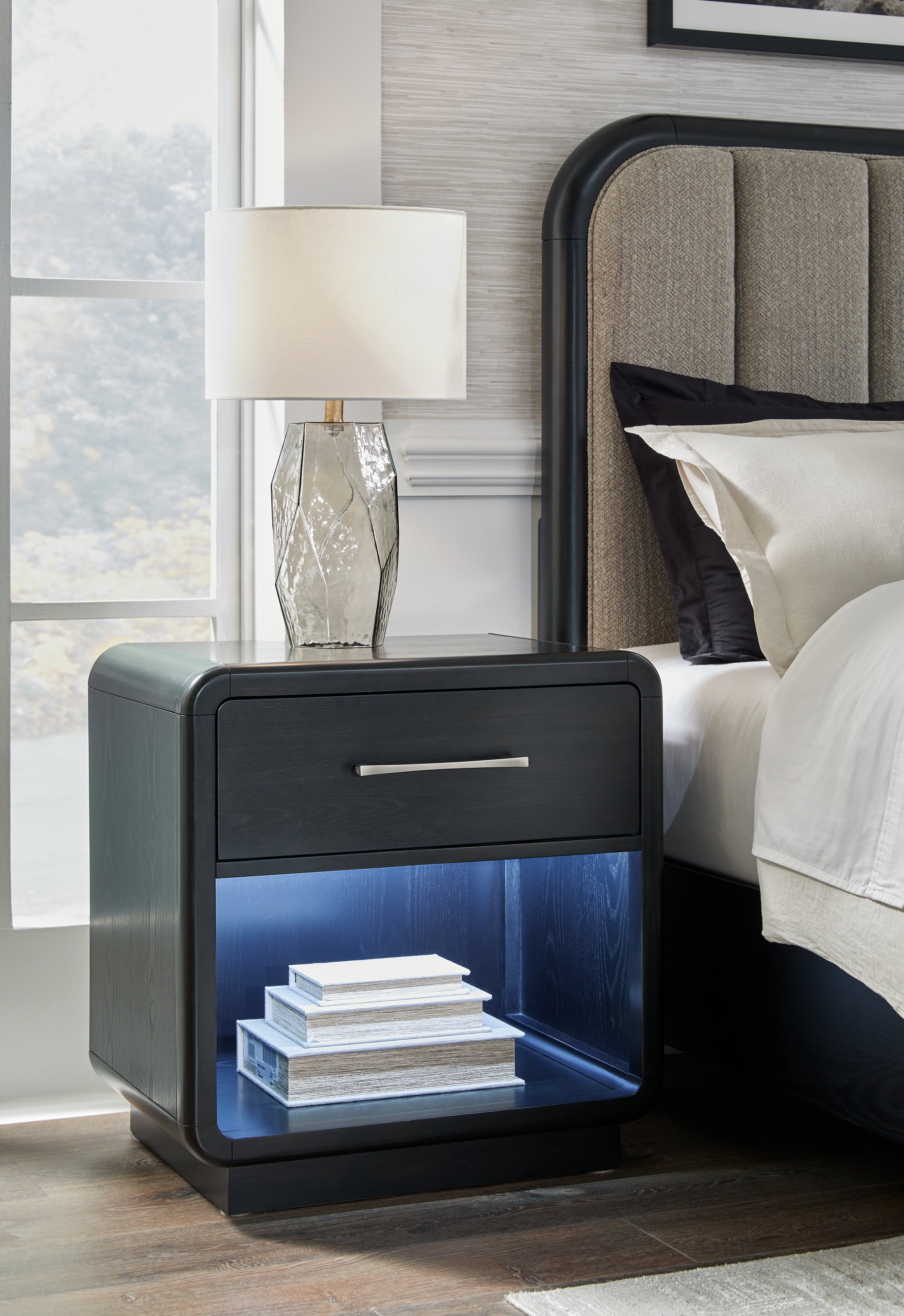 Floridian Furniture - Ashley Furniture - Rowanbeck Bedroom - One Drawer Night Stand / Black - B821-91