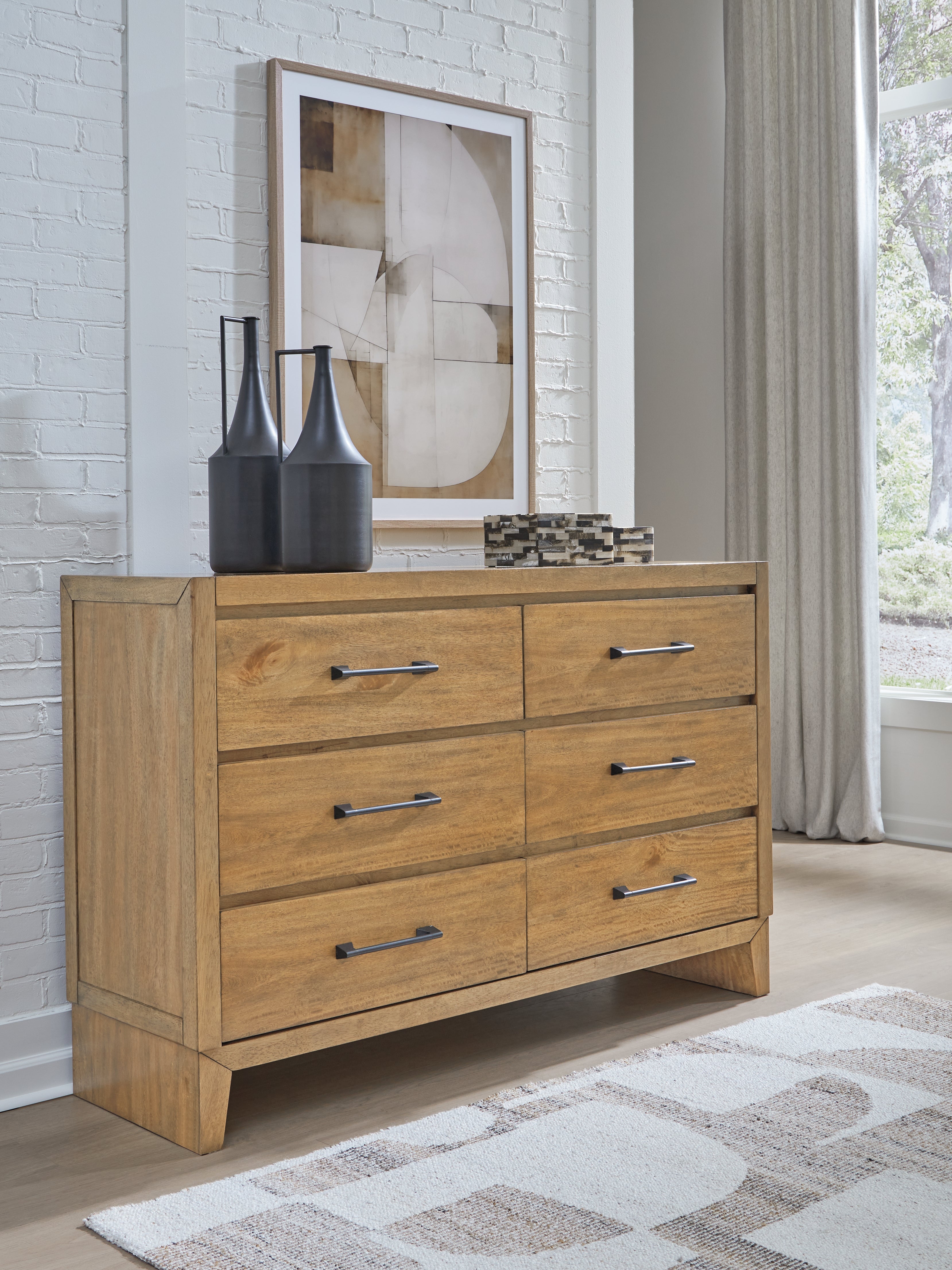 Floridian Furniture - Ashley Furniture - Sherbana Bedroom - Dresser / Light Brown - B833-31
