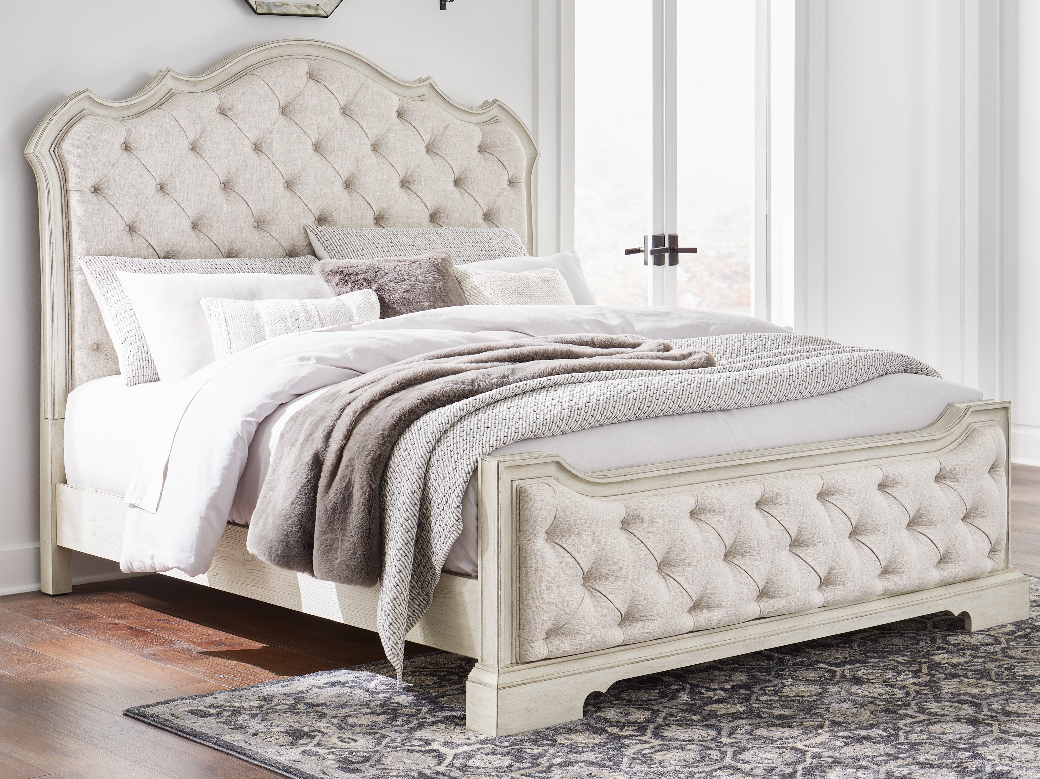 Floridian Furniture - Ashley Furniture - Arlendyne Bedroom - King Upholstered Bed / Antique White - B980B4