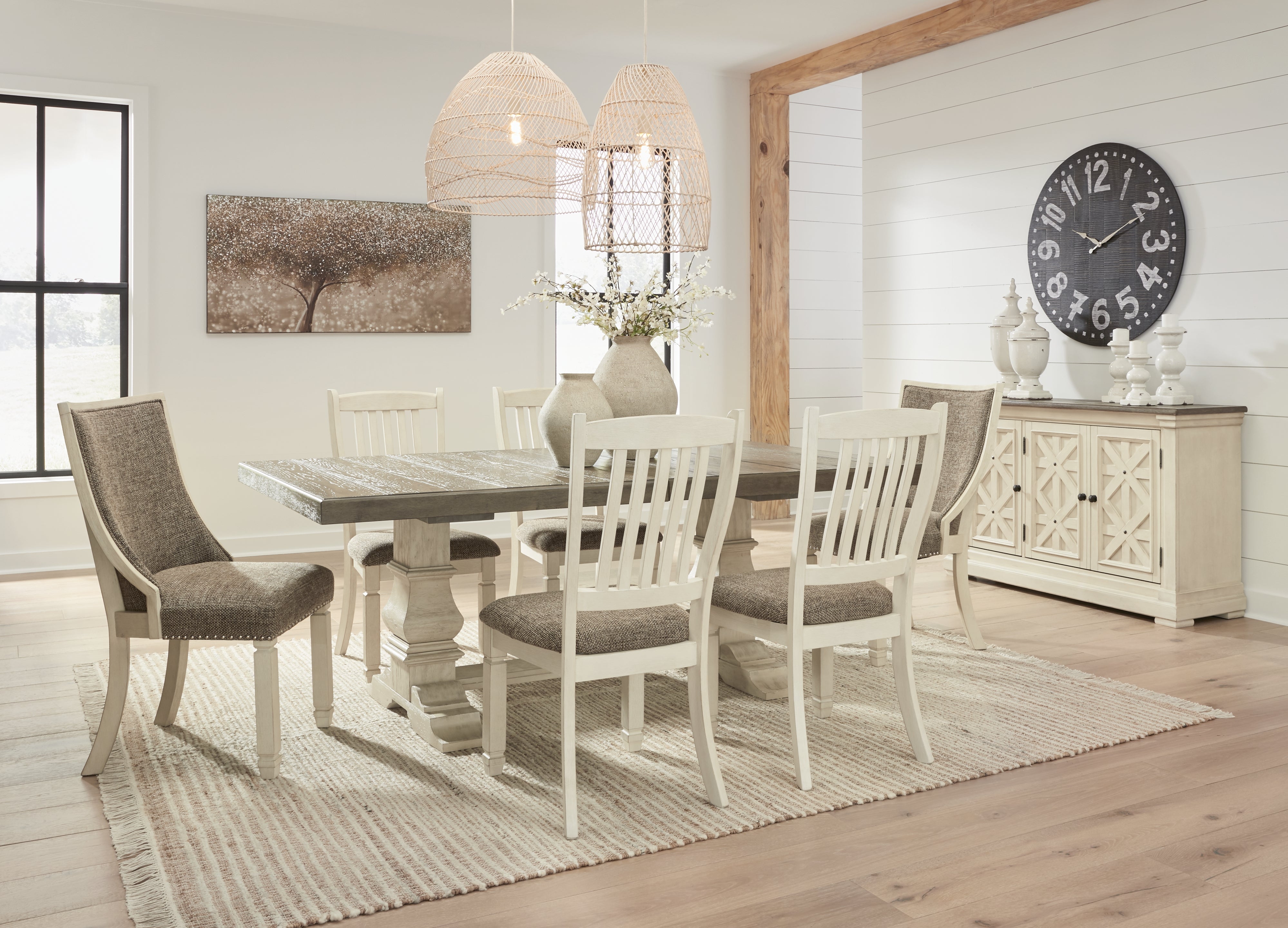 Floridian Furniture - Ashley Furniture - Bolanburg Dining Room - Extension Dining Table / Antique White - D647D17