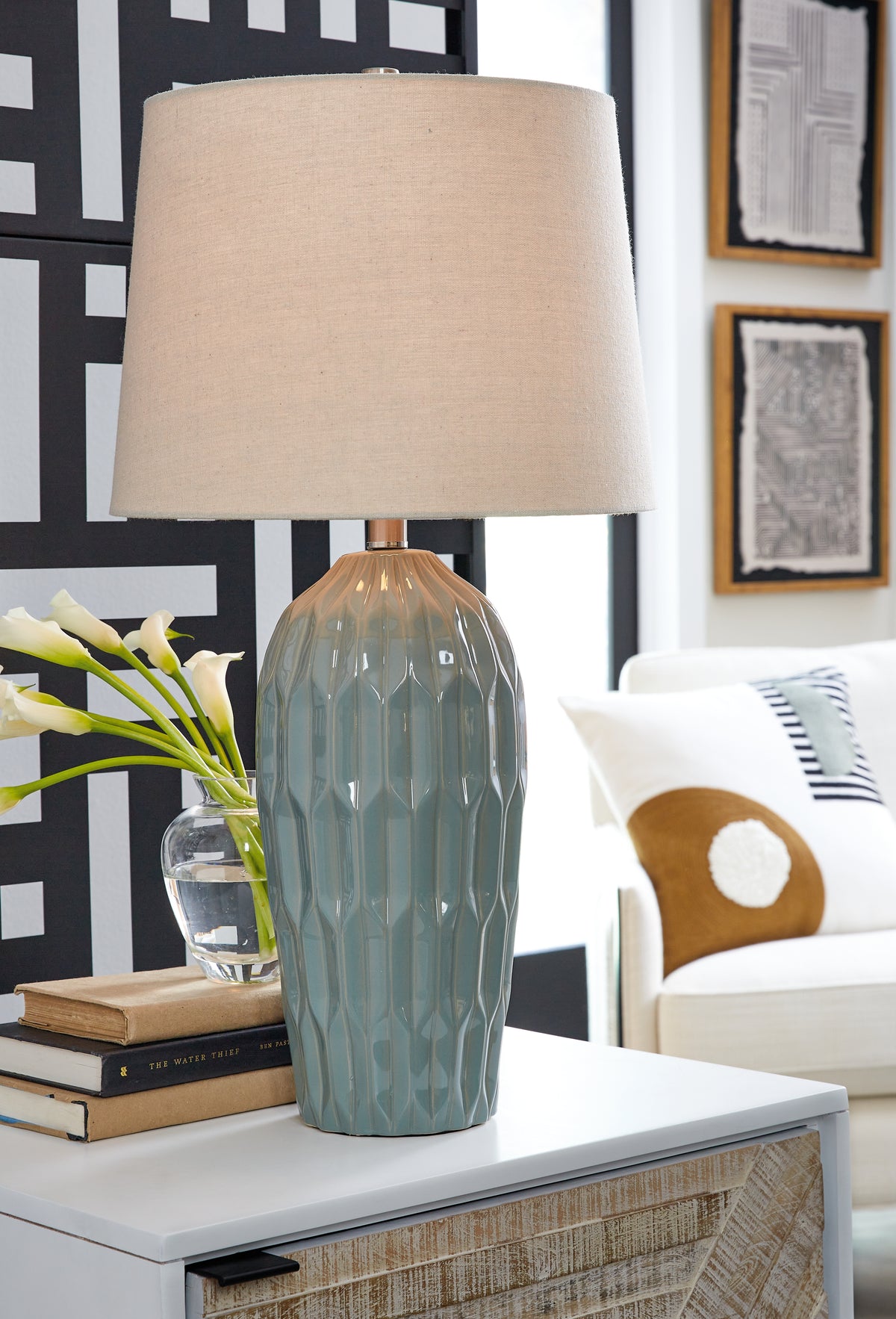 Floridian Furniture - Ashley Furniture - Hadbury Lighting - Ceramic Table Lamp (Set of 2) / Pale Blue/Teal - L178034