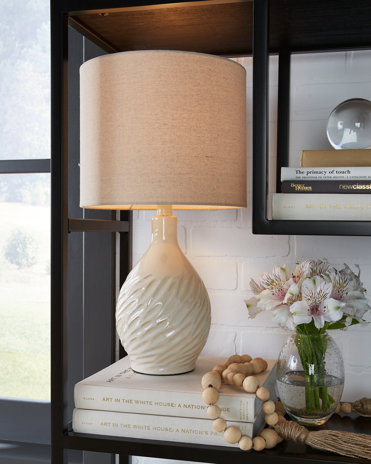 Floridian Furniture - Ashley Furniture - Garinton Lighting - Ceramic Table Lamp (1/CN) / Cream - L180194
