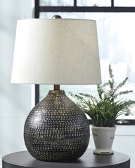 Floridian Furniture - Ashley Furniture - Maire Lighting - Table Lamp (Set of 2) / Black/Gold Finish - L207294X2