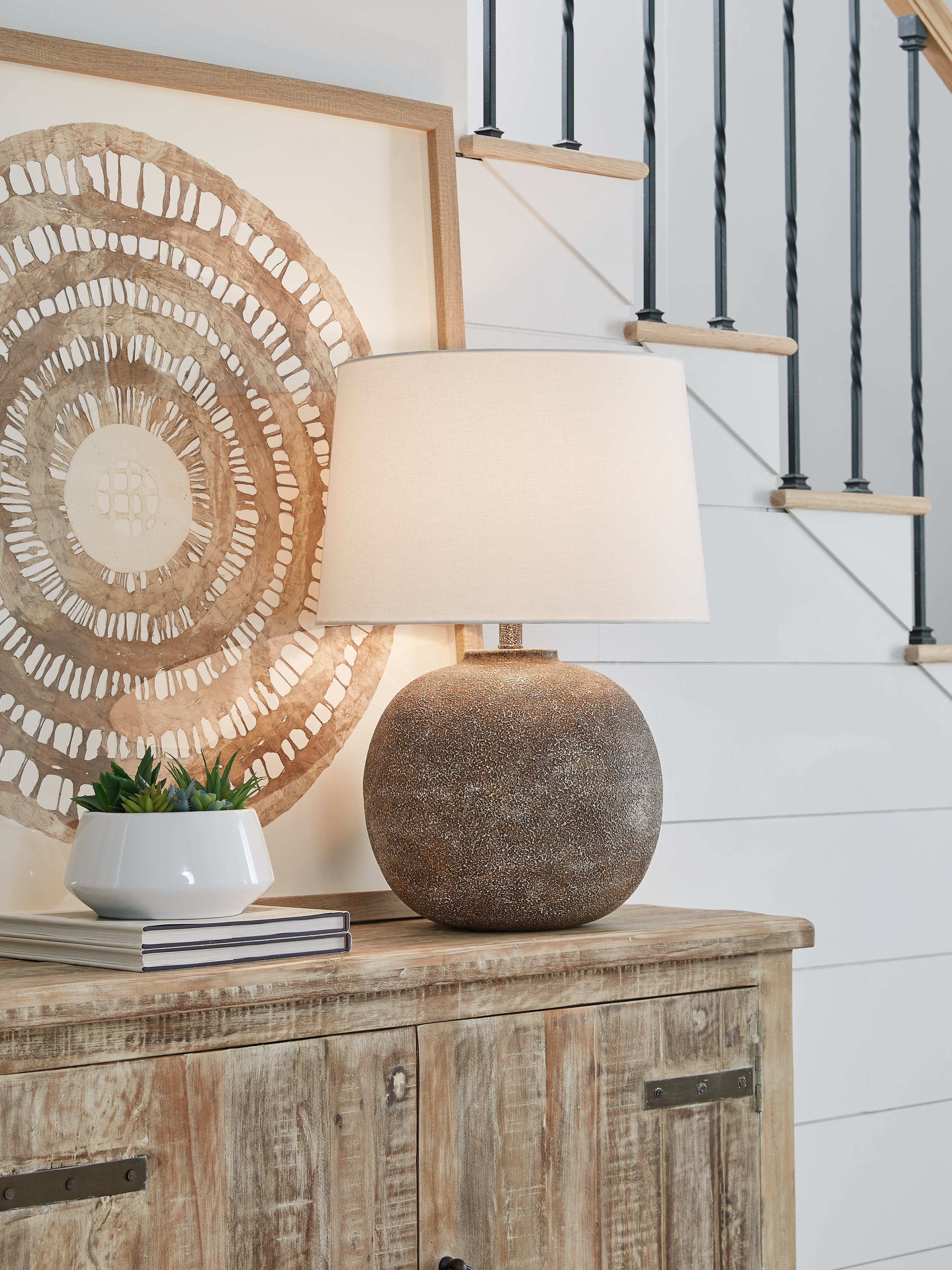 Floridian Furniture - Ashley Furniture - Neavesboro Lighting - 2-Piece Lamp Set / Antique Brown/White - L207484X2