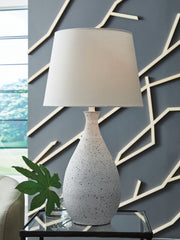 Floridian Furniture - Ashley Furniture - Wyattford Lighting - Metal Table Lamp (1/CN) / White/Black - L207614