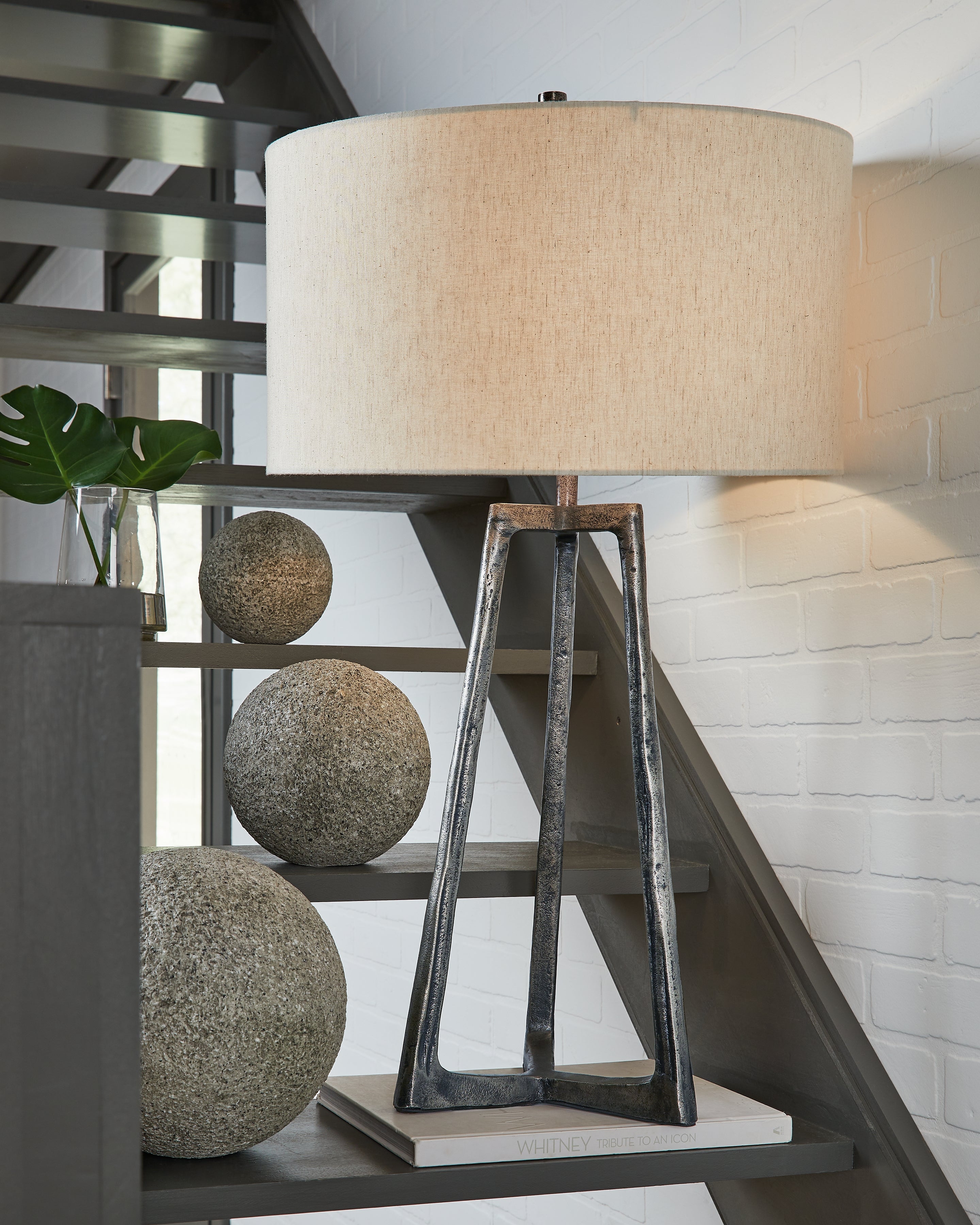 Floridian Furniture - Ashley Furniture - Ryandale Lighting - Metal Table Lamp (1/CN) / Antique Pewter Finish - L208334