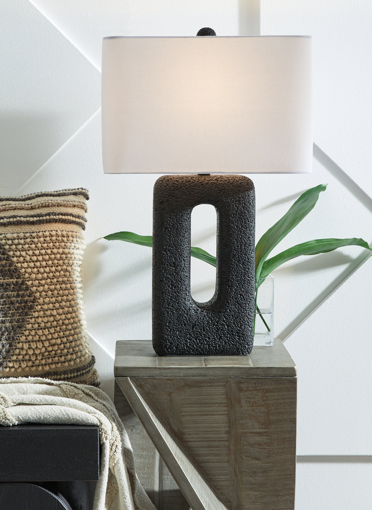 Floridian Furniture - Ashley Furniture - Wimmings Lighting - Poly Table Lamp (Set of 2) / Black - L243654