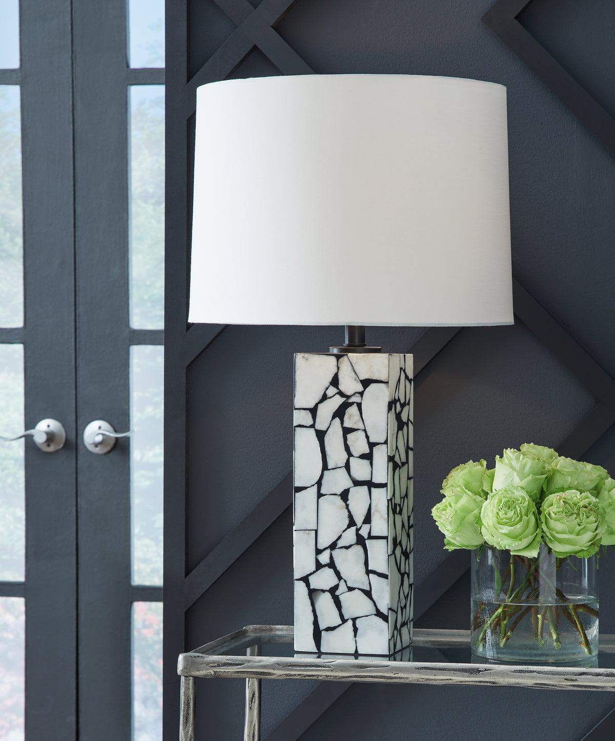 Floridian Furniture - Ashley Furniture - Macaria Lighting - Table Lamp (Set of 2) / White/Black - L429044X2
