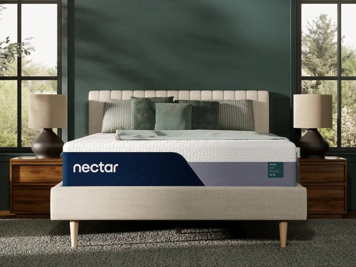 Floridian Furniture - Ashley Furniture - Nectar Premier Memory Foam 5.1 Mattresses - Queen / White - M12631