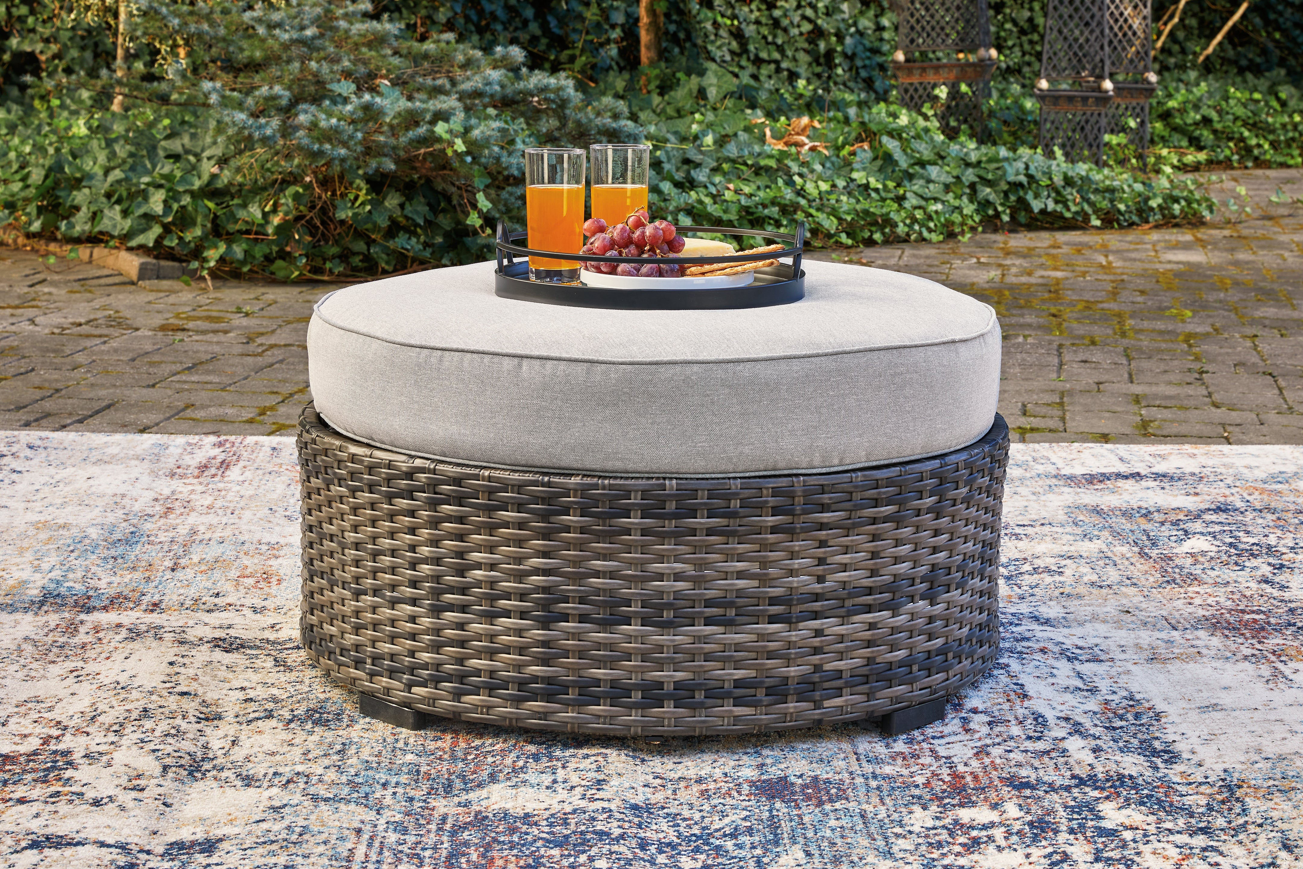Floridian Furniture - Ashley Furniture - Harbor Court Outdoor - Ottoman with Cushion / Gray - P459-814