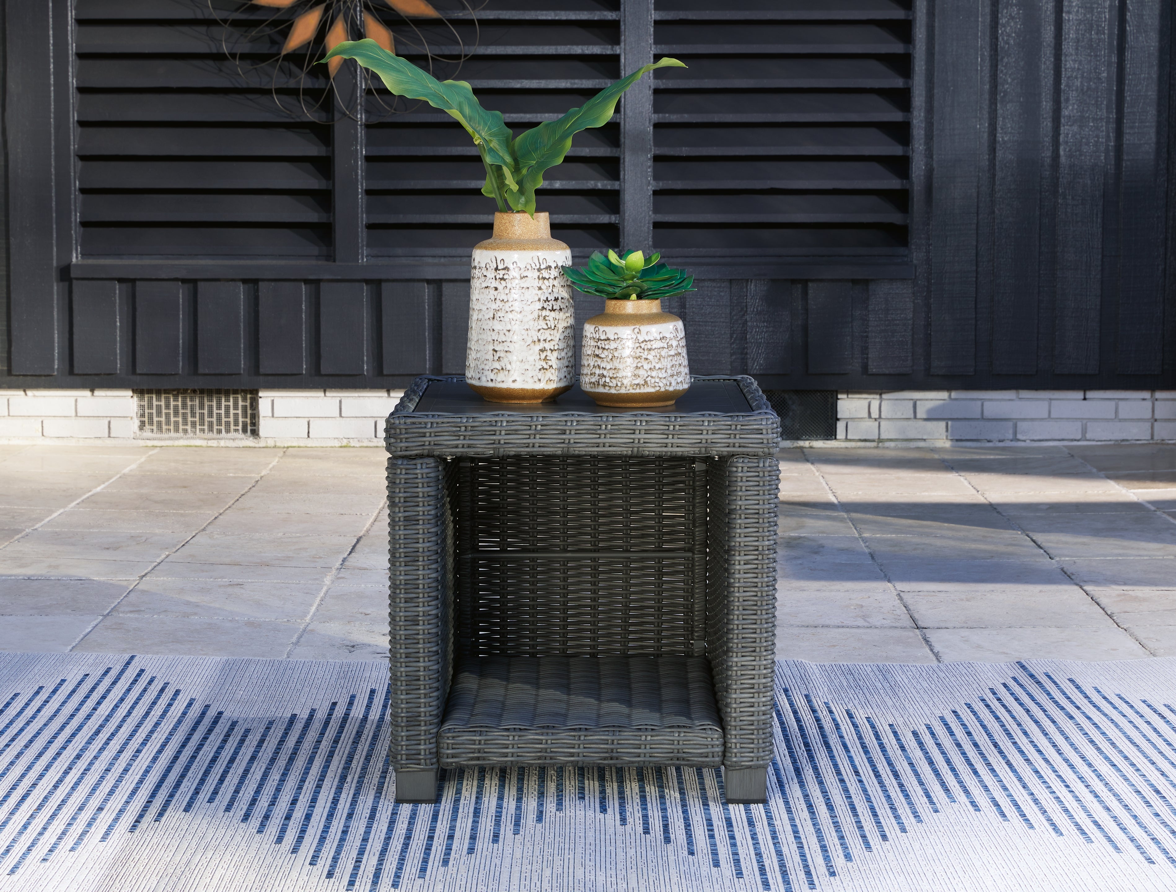 Floridian Furniture - Ashley Furniture - Elite Park Outdoor - Square End Table / Gray - P518-702