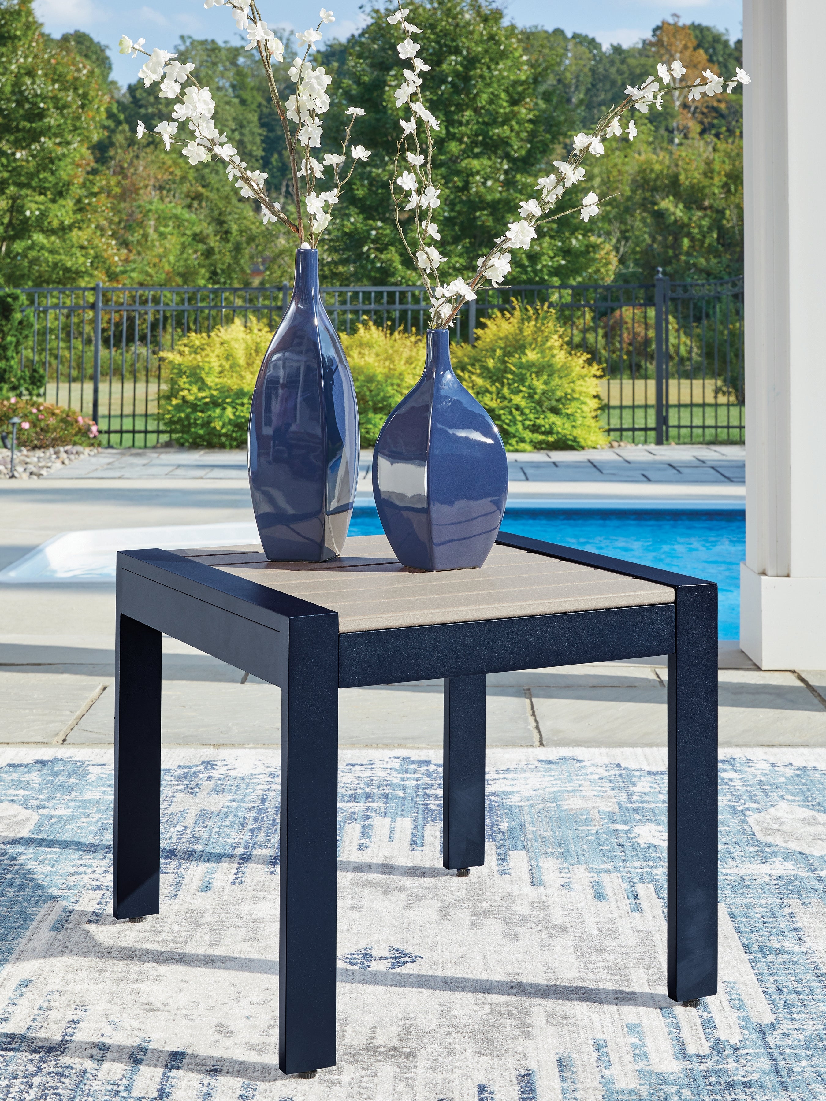 Floridian Furniture - Ashley Furniture - East Beach Outdoor - Rectangular End Table / Navy Blue/Driftwood - PCP587-703