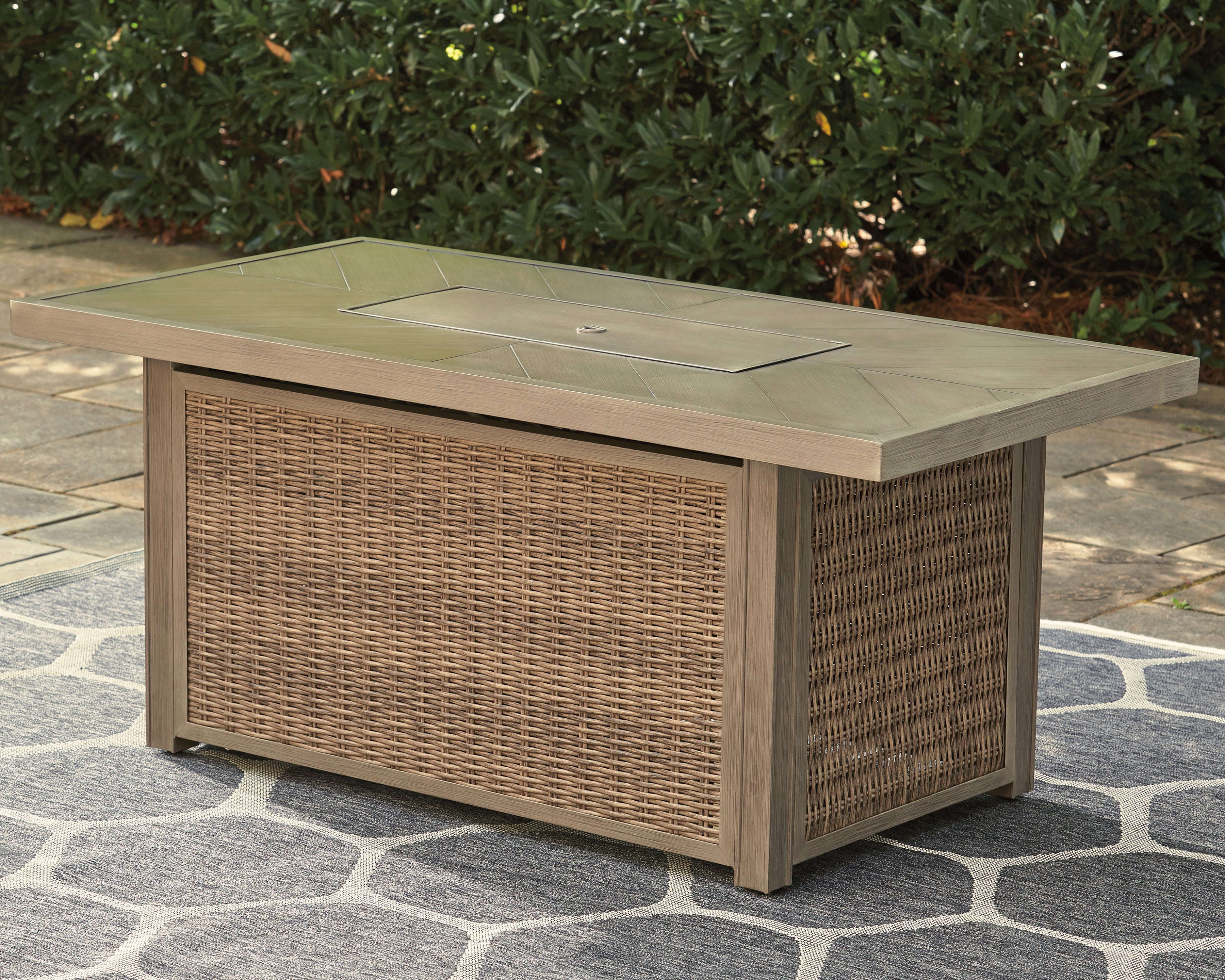 Floridian Furniture - Ashley Furniture - Beachcroft Outdoor - Rectangular Fire Pit Table / Beige - P791-773