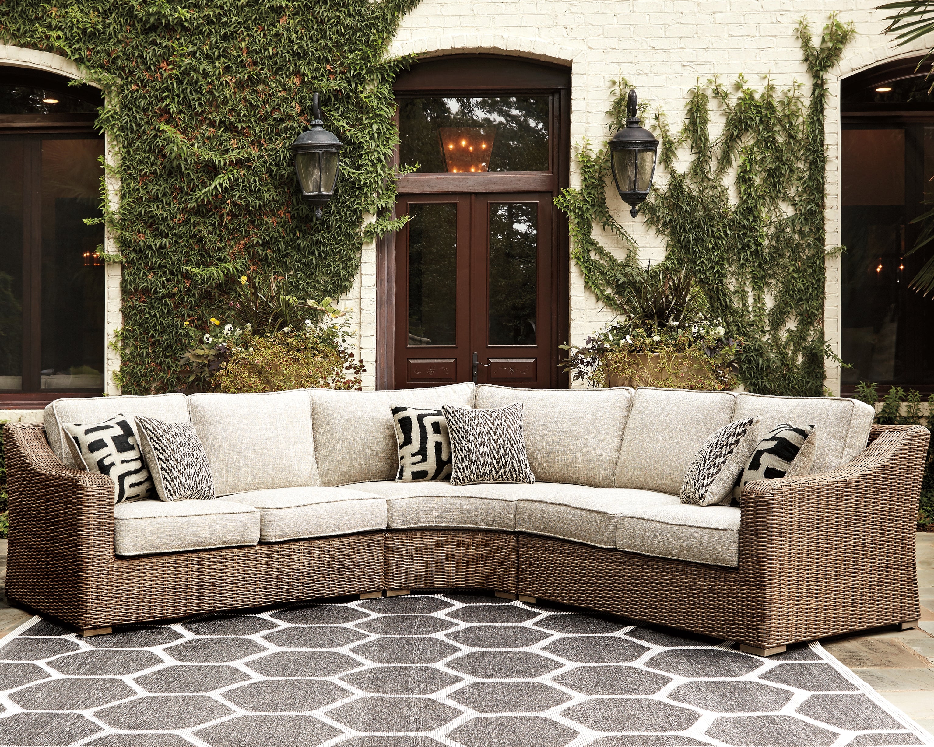 Floridian Furniture - Ashley Furniture - Beachcroft Outdoor - 3-Piece Outdoor Seating Set / Beige - P791P6