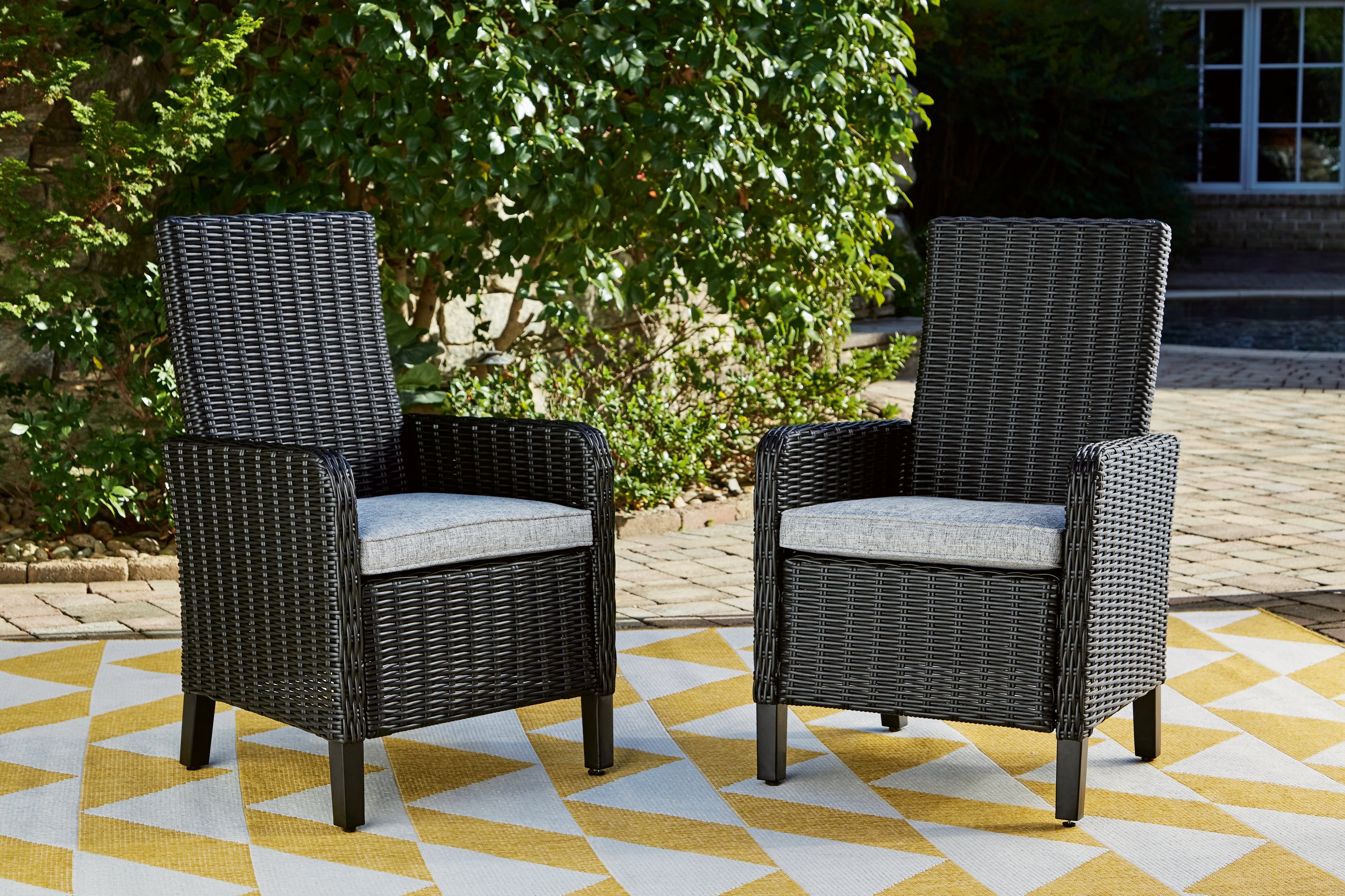 Floridian Furniture - Ashley Furniture - Beachcroft Outdoor - Arm Chair With Cushion (Set of 2) / Black/Light Gray - P792-601A