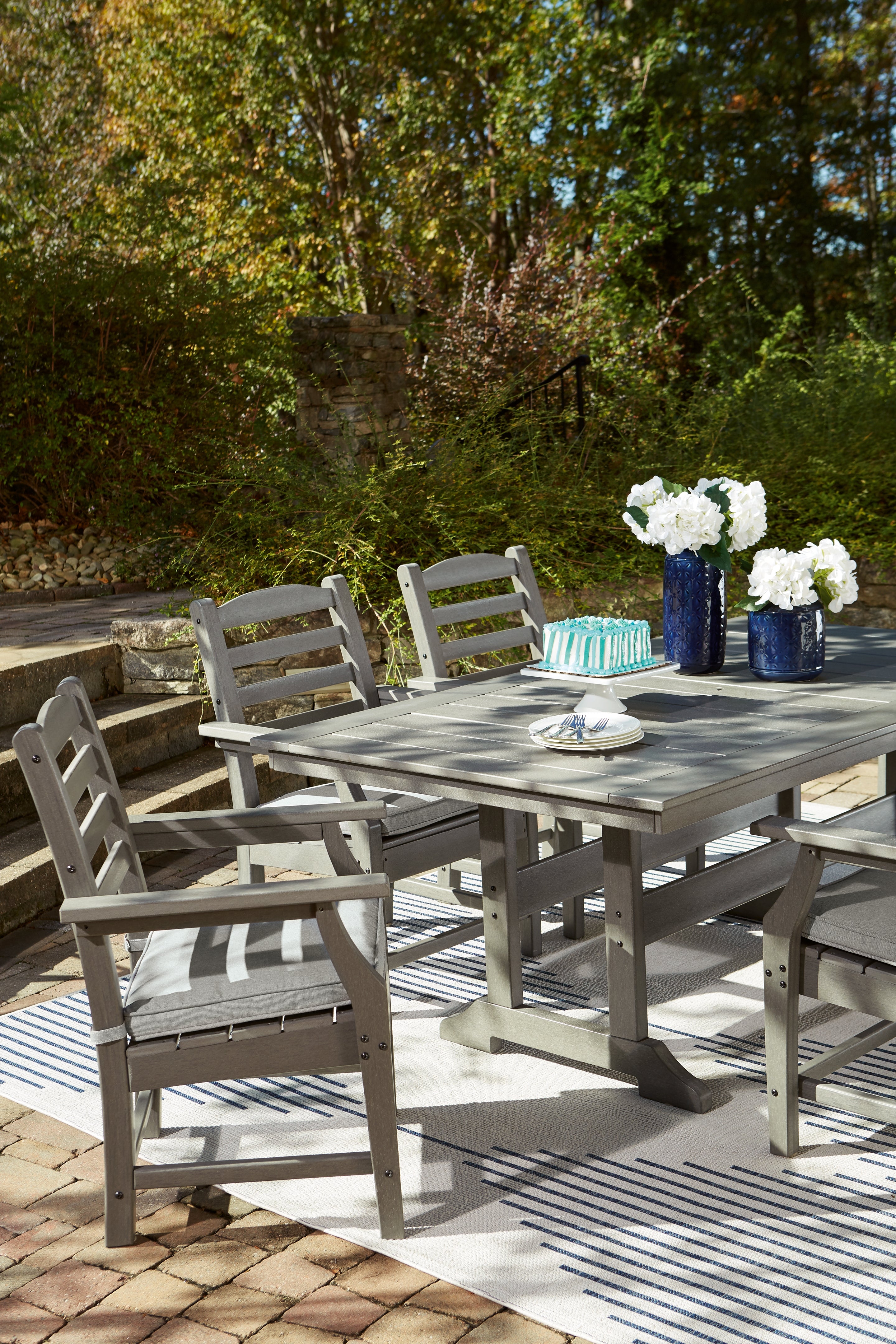 Floridian Furniture - Ashley Furniture - Visola Outdoor - RECT Dining Table w/UMB OPT / Gray - P802-625