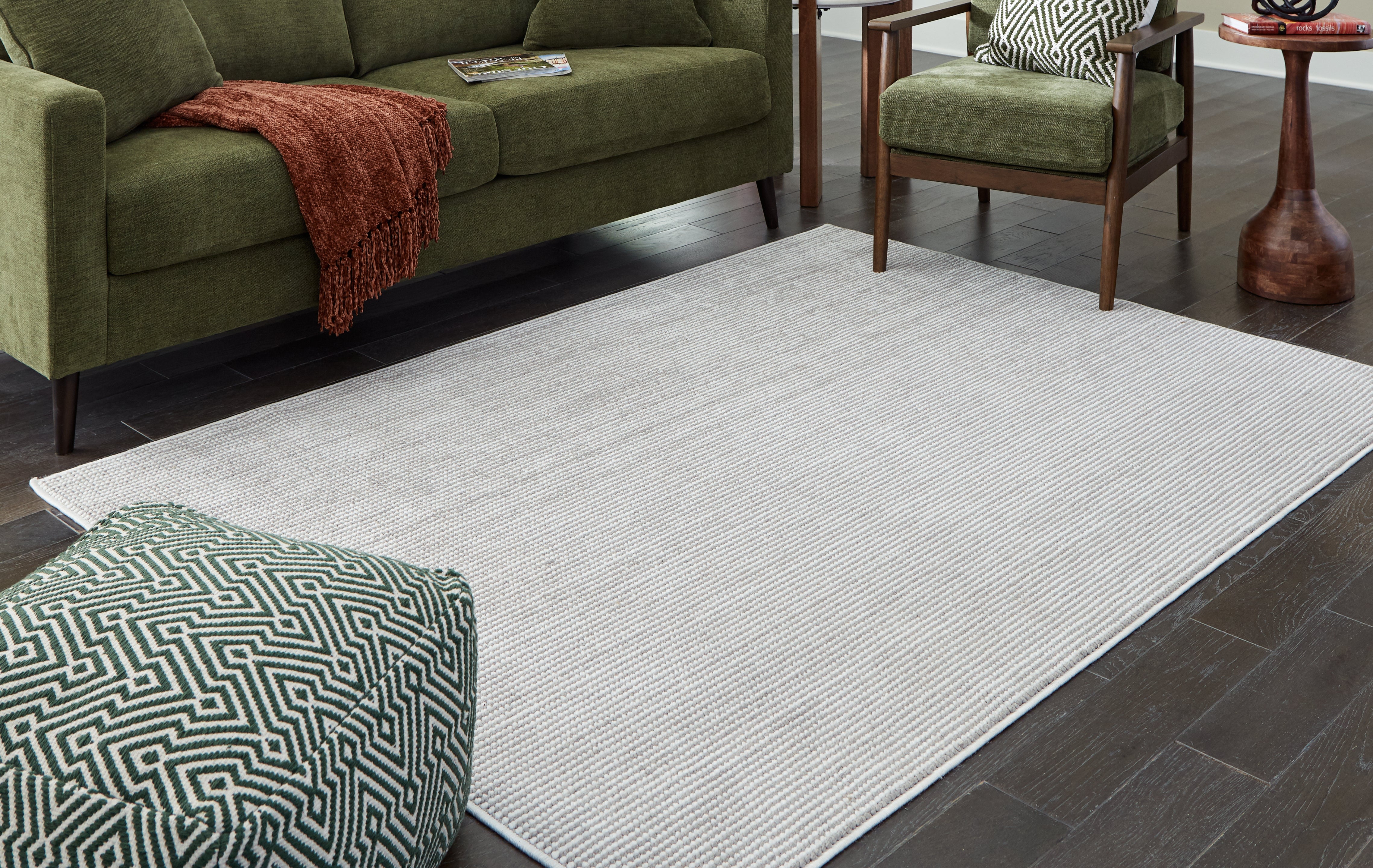Floridian Furniture - Ashley Furniture - Eduring Rug - 5' x 7' Rug / Ivory/Taupe - R406692